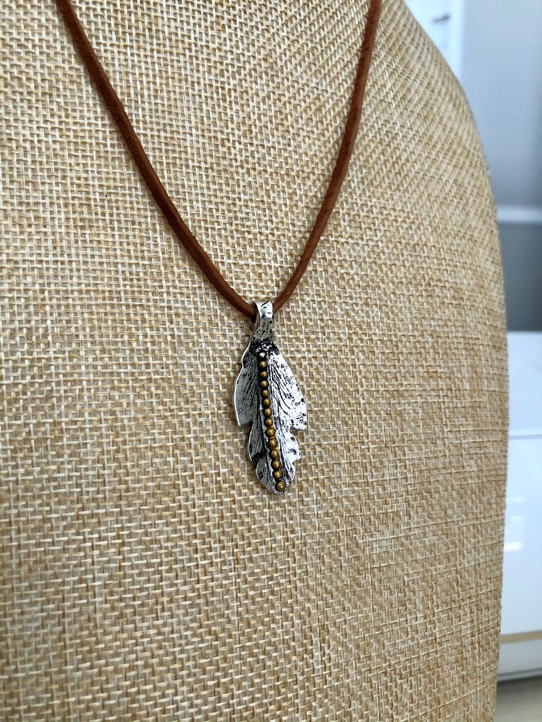 108A6A29-C67C-46B8-A6D0-C9245345AD1C