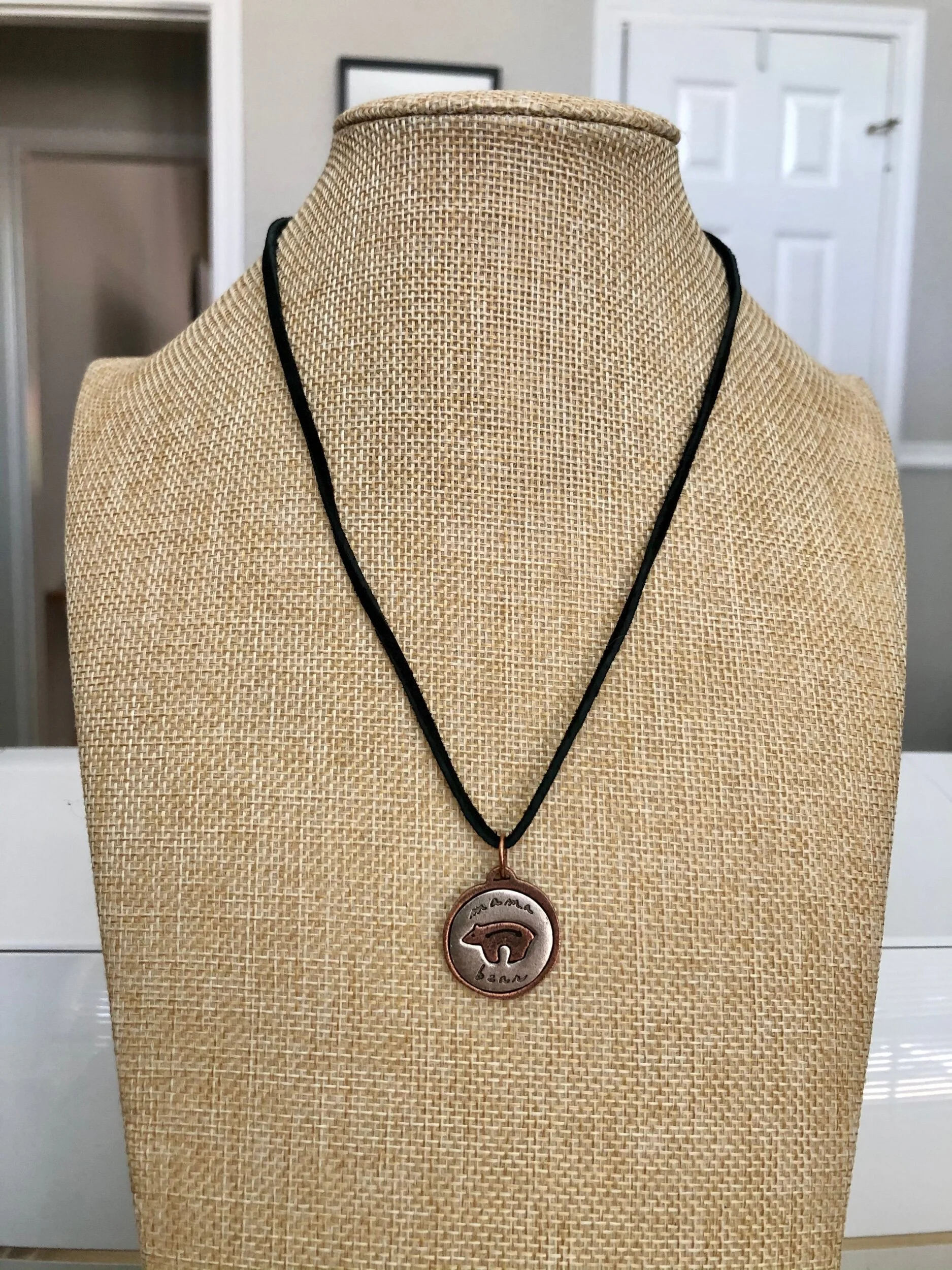 FBF4BDF8-2561-4DFB-B6FA-A0FF05B766C3