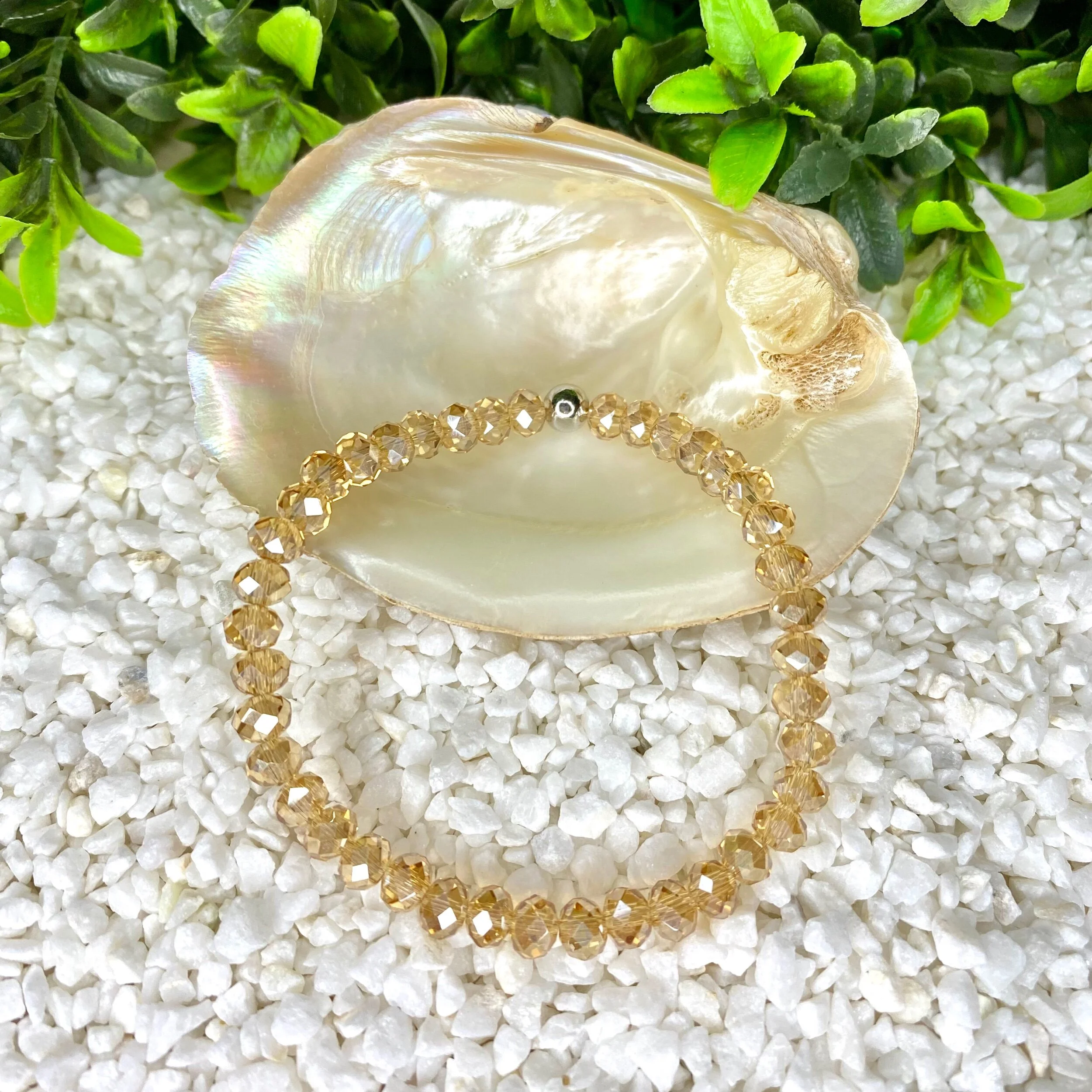 B4765001-66AA-4184-9A96-6281442E16D2