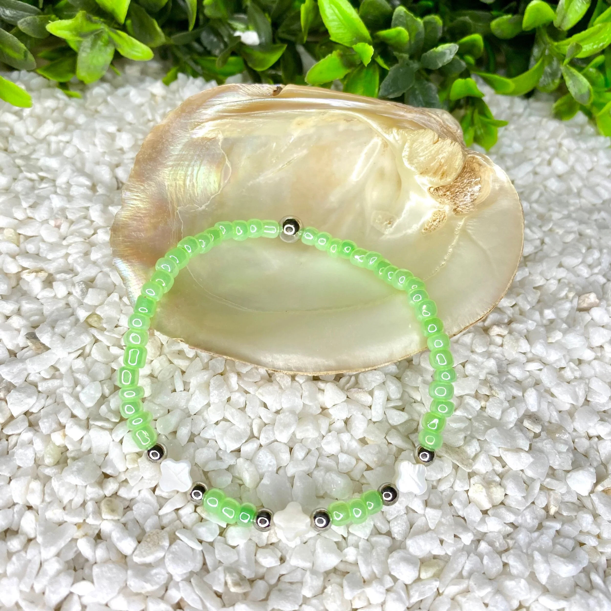 B5EE185E-C4EE-4F69-92C5-C22E2C7BB322