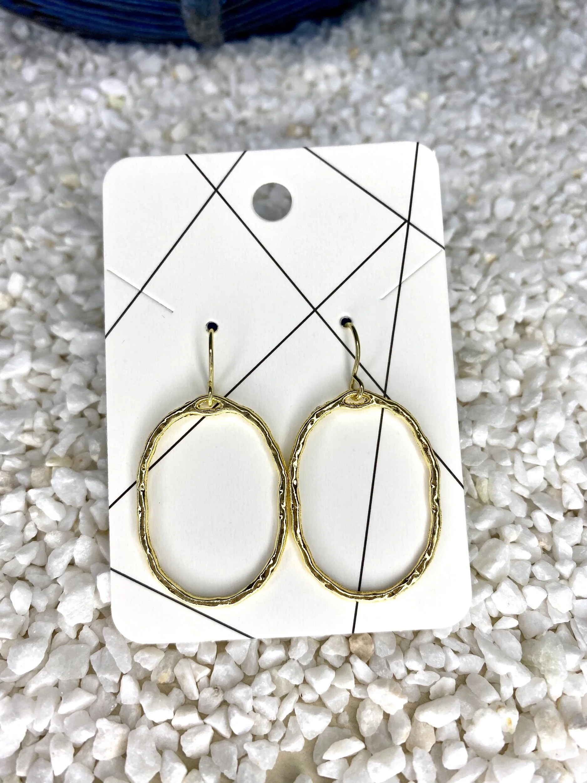 79F83565-29C6-4B9C-87C9-29C0D0D1BA70