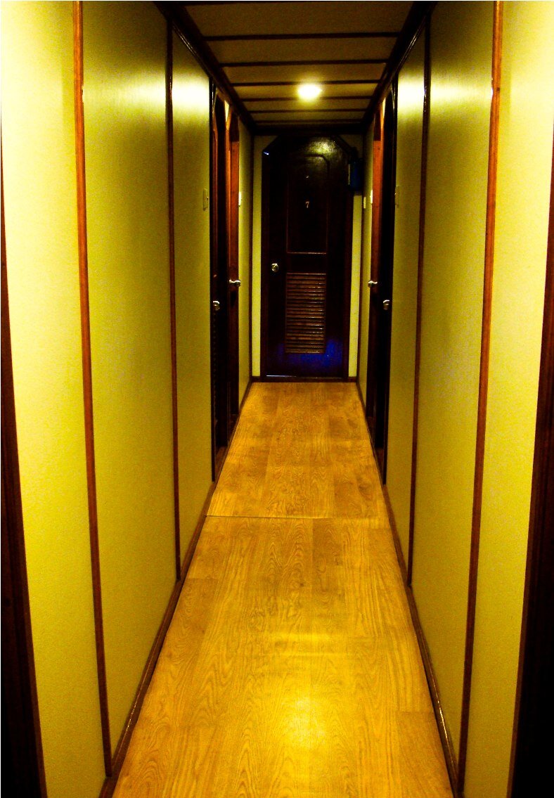 Dhinasha Lower Deck Walkway