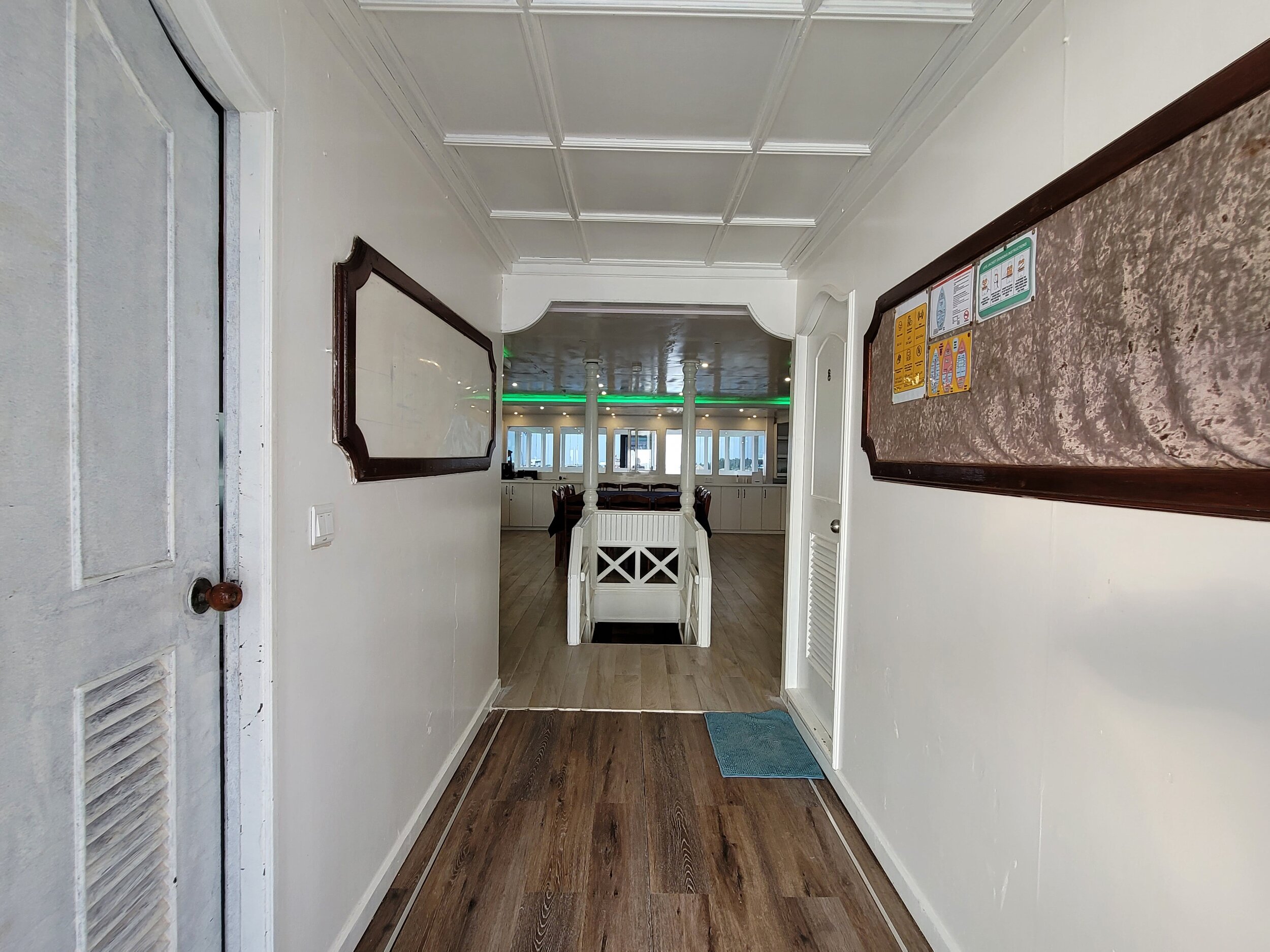 Dhinasha Main Walkway