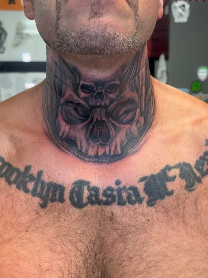 #necktattoo #skulltattoo #heavenandhelltattoo 
Thanks James 🤘🏼😎🤘🏼
.
@saintsandsinnerstattoo 
💀👔410-276-1300👔💀
.
.
#northeasterntattooer #baltimoretattooartist  #historicfellspoint #getsome #dowork #saintsandsinnersbaltimore #saintsandsinners