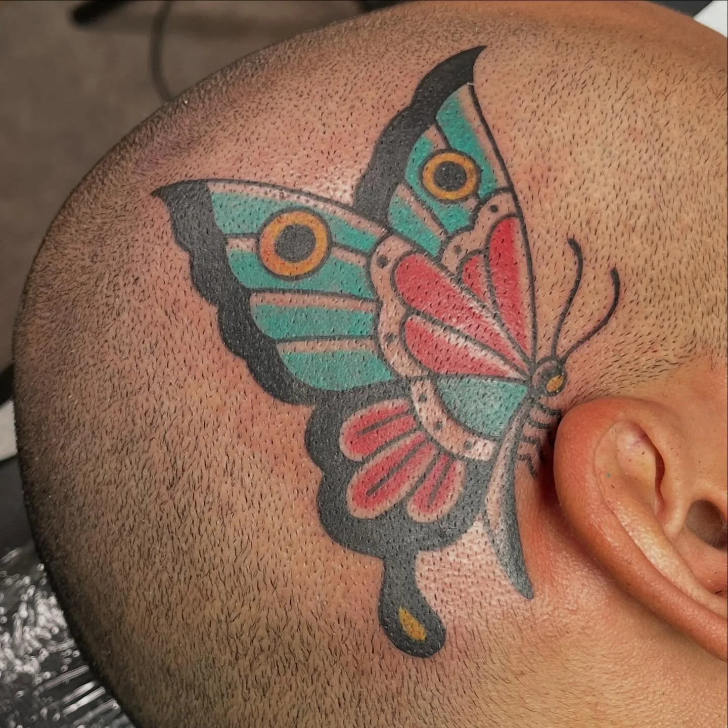 Some fun stuff from the last couple weeks thank you all 💗 swipe through to see!

#tattoos #art #femaletattooartist #ladytattooer #americantraditional #colortattoo #traditionaltattoo #headtattoo #hampden #saintsandsinnerstattoo #maryland #mashkatatto