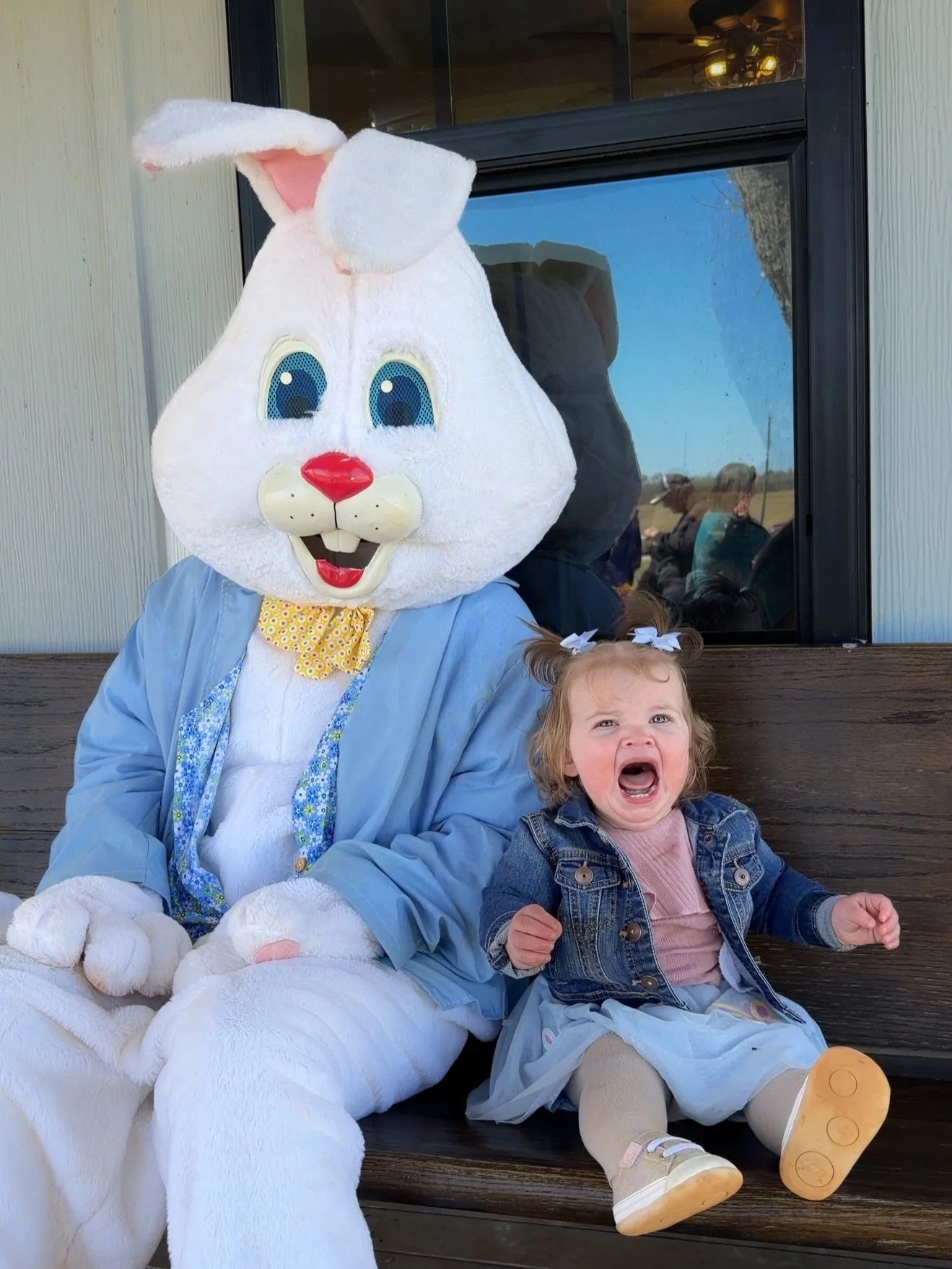 Lottie loved the flowers (and the taste of them 🫠)&hellip; and loves puppies of all shapes and sizes&hellip; but she freaking HATES the Easter Bunny and SWINGING.

She ate the whole stem of the yellow flower and when I tried to get it out of her mou