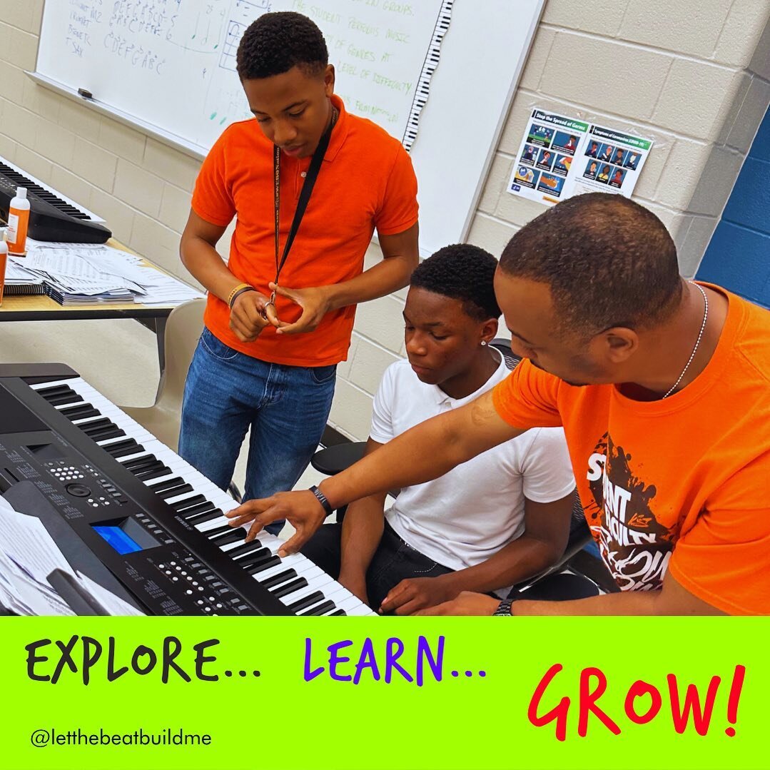 Stepping out of your comfort zone is the 🔑 to growth! 🚀 

Challenge your limits, push your boundaries, and embrace the unknown in music, academics, and life. 🎶📚🌍 

The masterpiece of your dreams awaits! 💯 #GrowthMindset #LimitlessPossibilities 