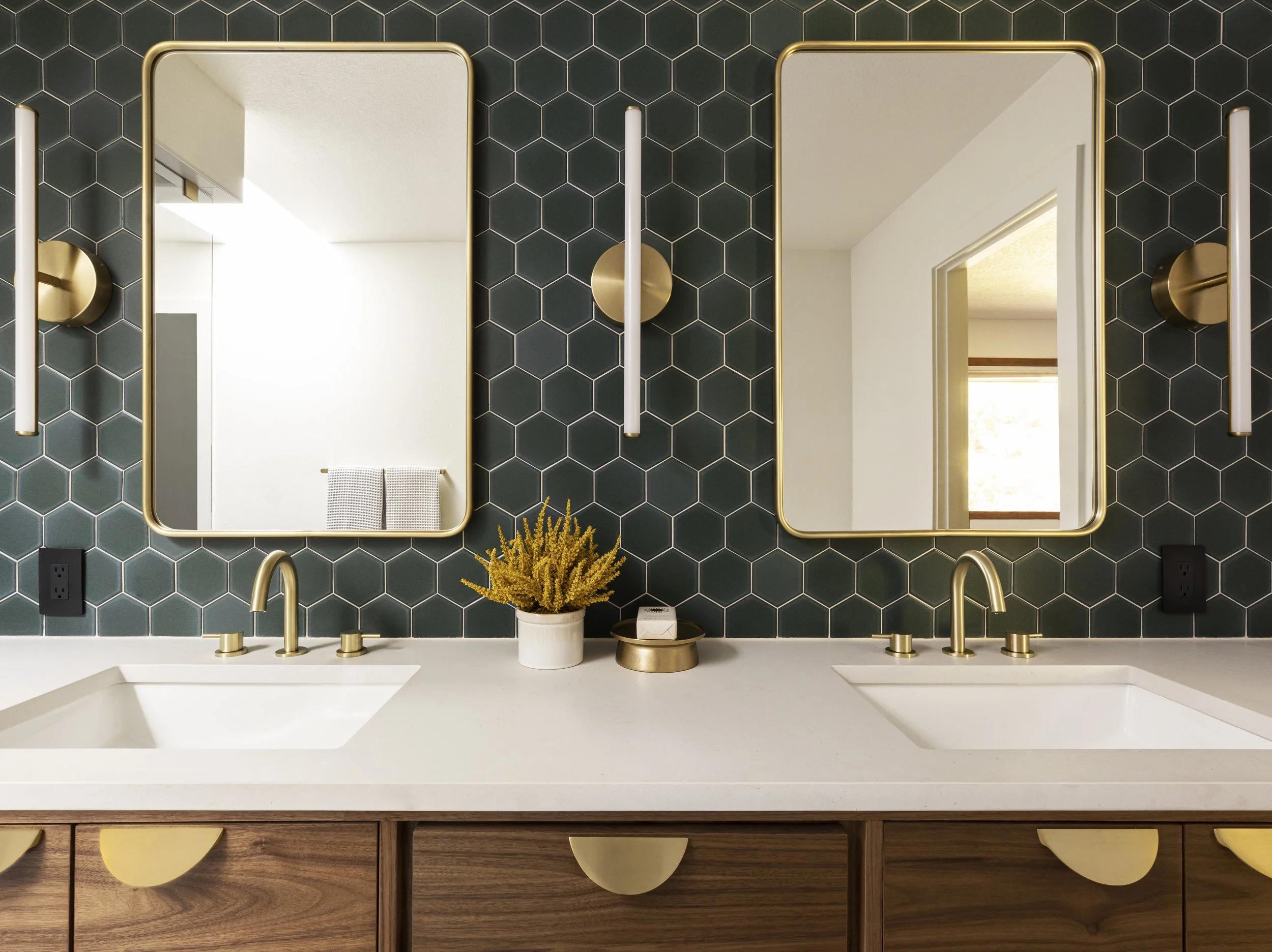 Photo inspiration: Affordable Virtual Design Consultations Reference: Interior Design Alchemy