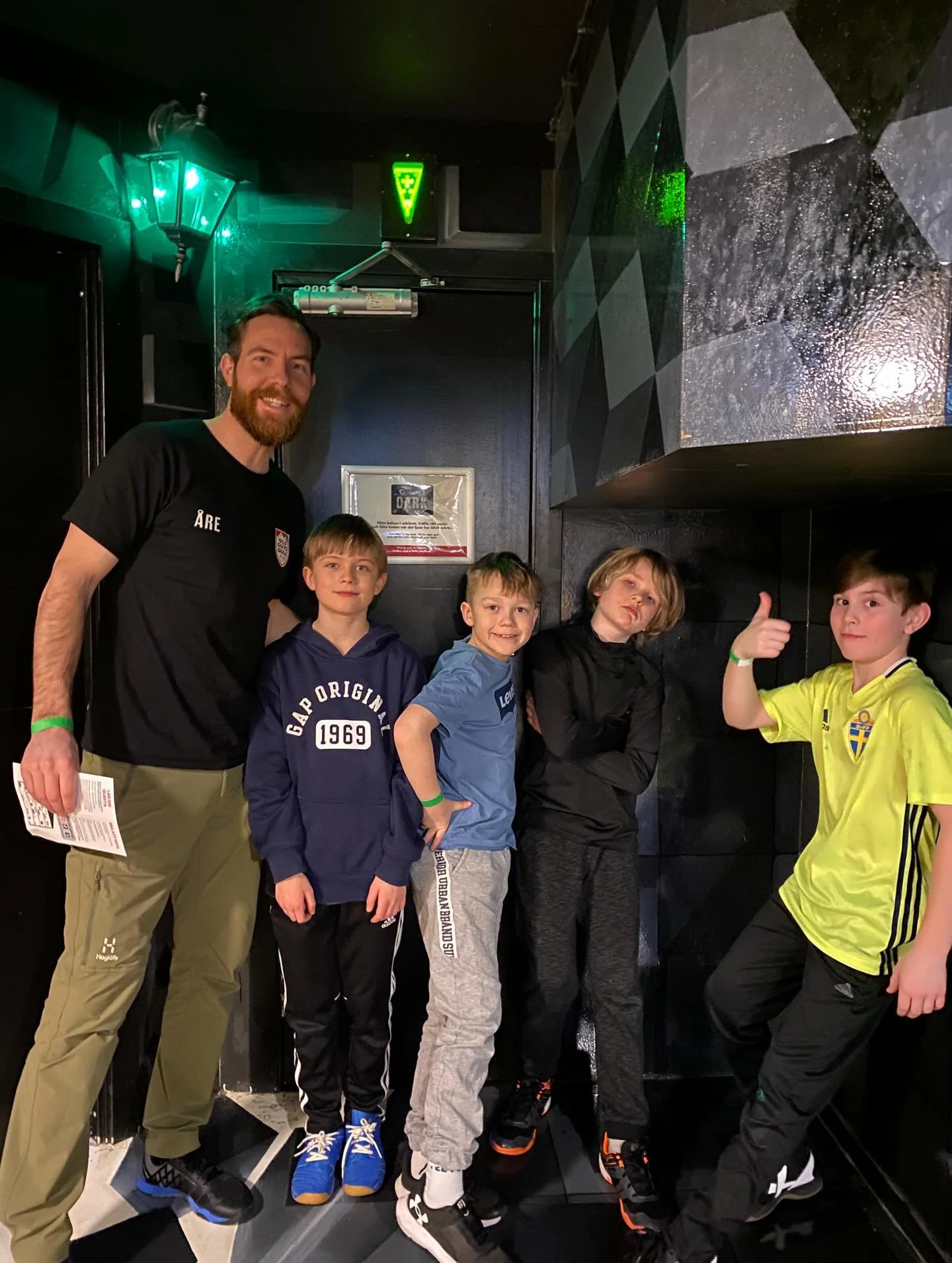 Vilket fantastiskt SmashCamp vi haft i helgen med v&aring;ra &auml;ldsta smashare. 🙌🏼🫶🏼💪🏼

Vi startade i l&ouml;rdags med en heldag p&aring; Bodaborg och sedan en kv&auml;ll med gudstj&auml;nst, aktiviteter och mellomys i kyrkan. Och efter en n