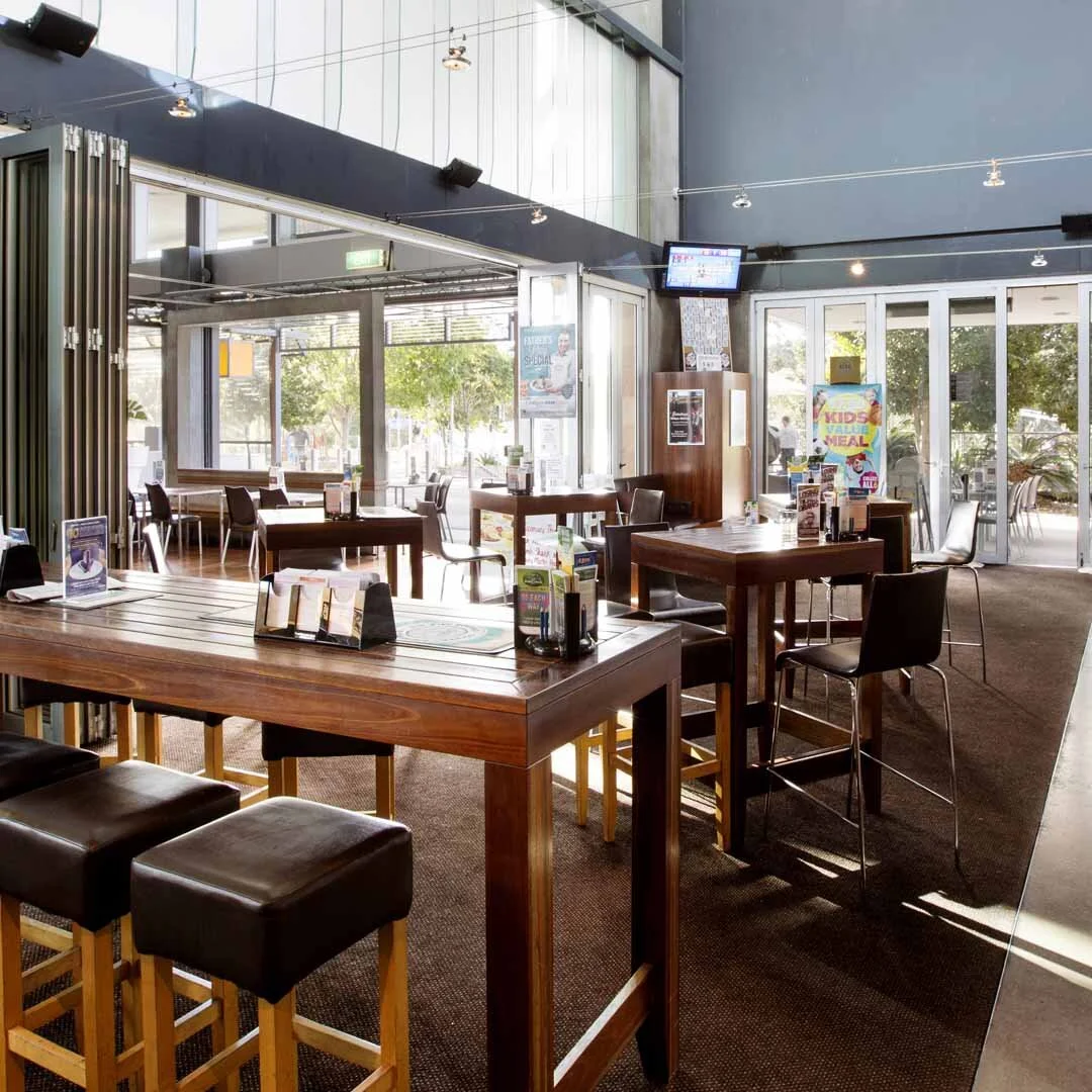 Eat-Supp Content-Sports Bar-Square.jpg