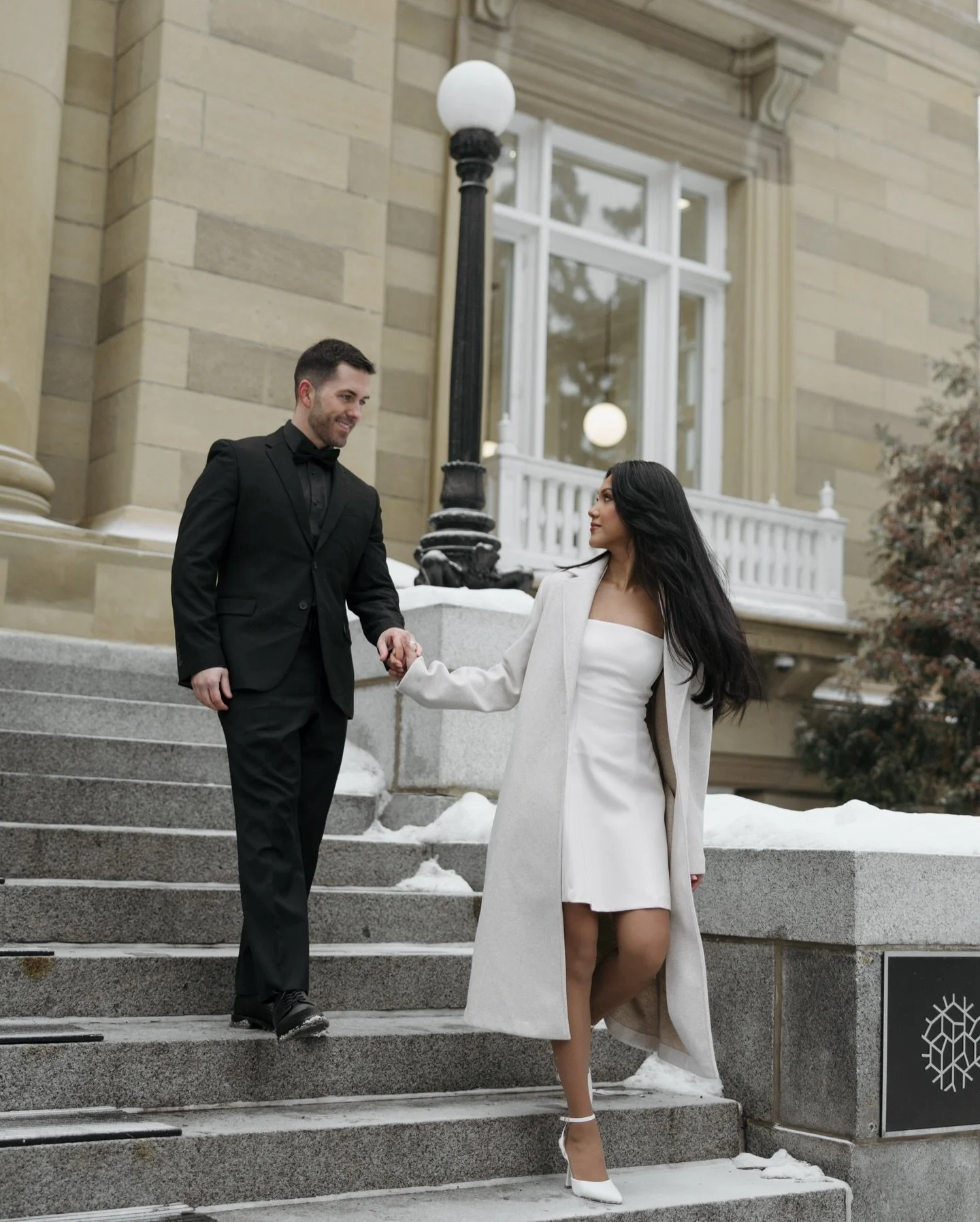 it&rsquo;s giving winter in new york 🗽 

Hi hey hello! I haven&rsquo;t been active lately because I&rsquo;ve been wrapping up my 2025 season, hoping on calls with 2026 &amp; 2027 couples, and dealing with some sudden (but exciting!) life changes!! 
