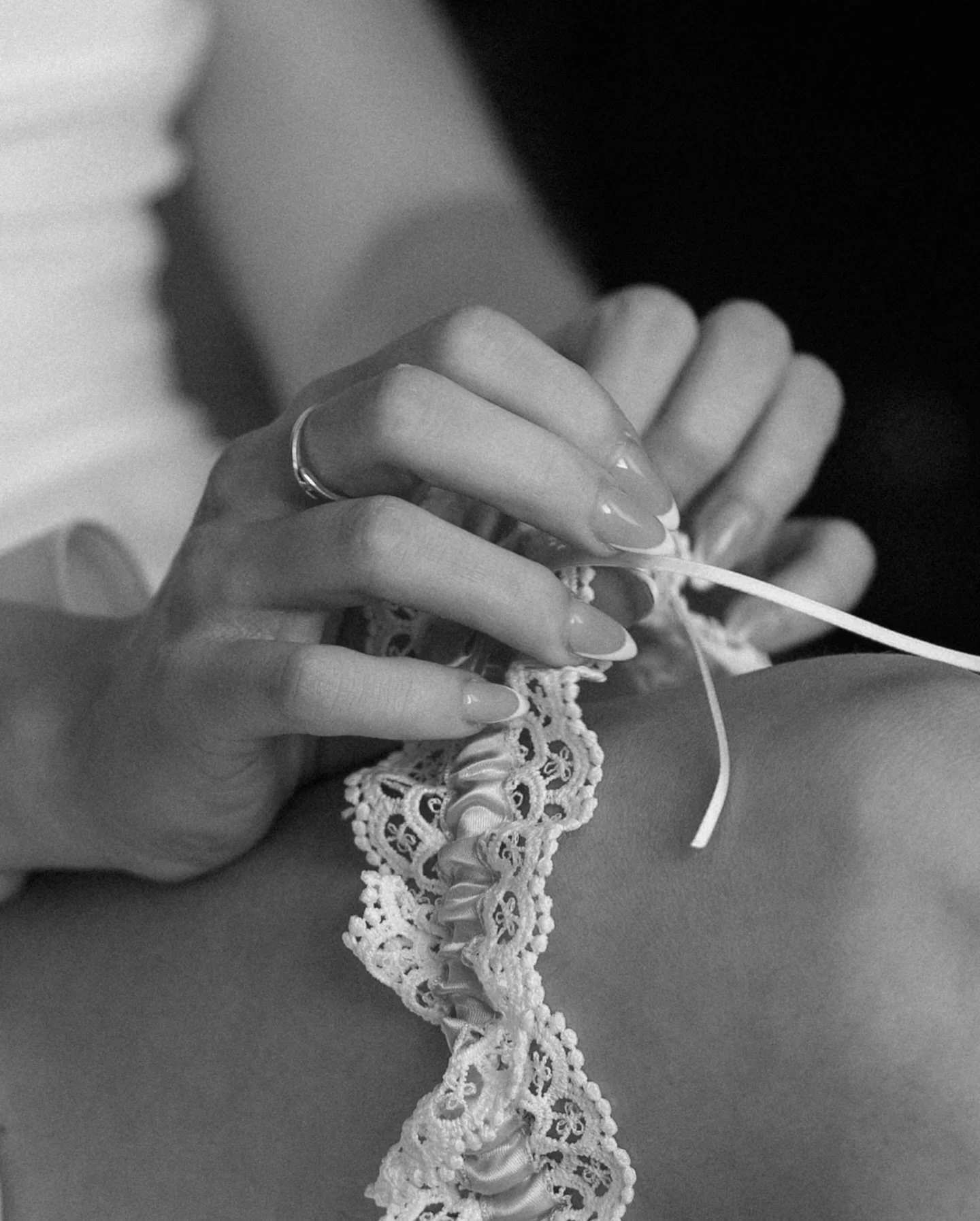 reminiscing this beautiful September day 🍂

#calgaryweddingphotographer #calgaryweddingvendor #calgaryweddinghair #yycweddingphotographer #yycmakeupartist