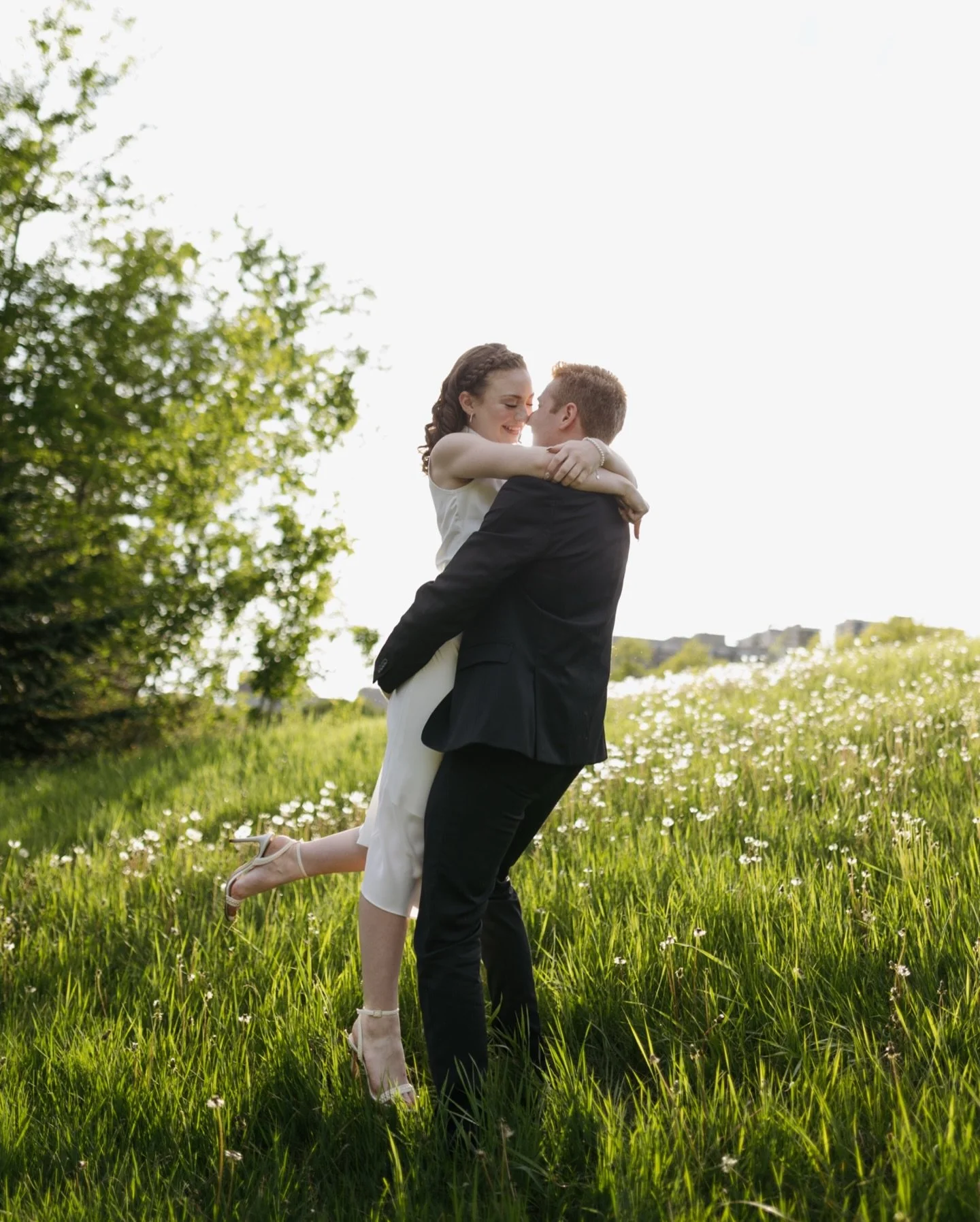 Happy love season!

To answer a FAQ: I don&rsquo;t offer regular or annual mini-sessions, the most discounted sessions I have are any last minute openings with a short notice, and even then it&rsquo;s quite rare. 

This may change in the future (I do