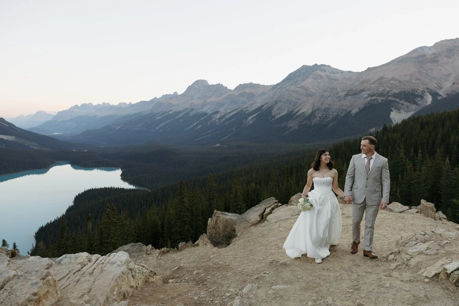 banff-sunrise-elopement-photos-1.jpg