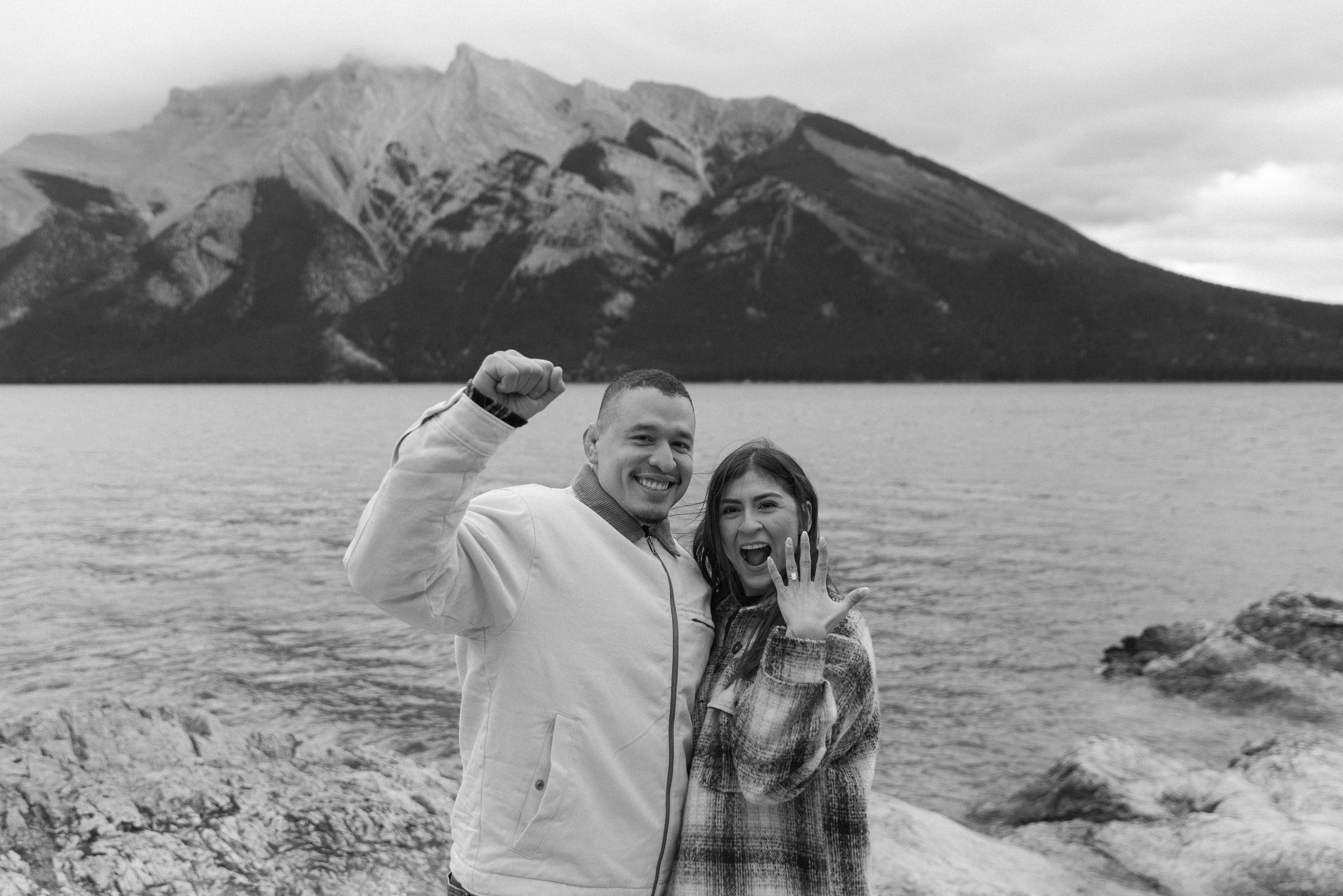 im-lake-minnewanka-proposal-102.jpg