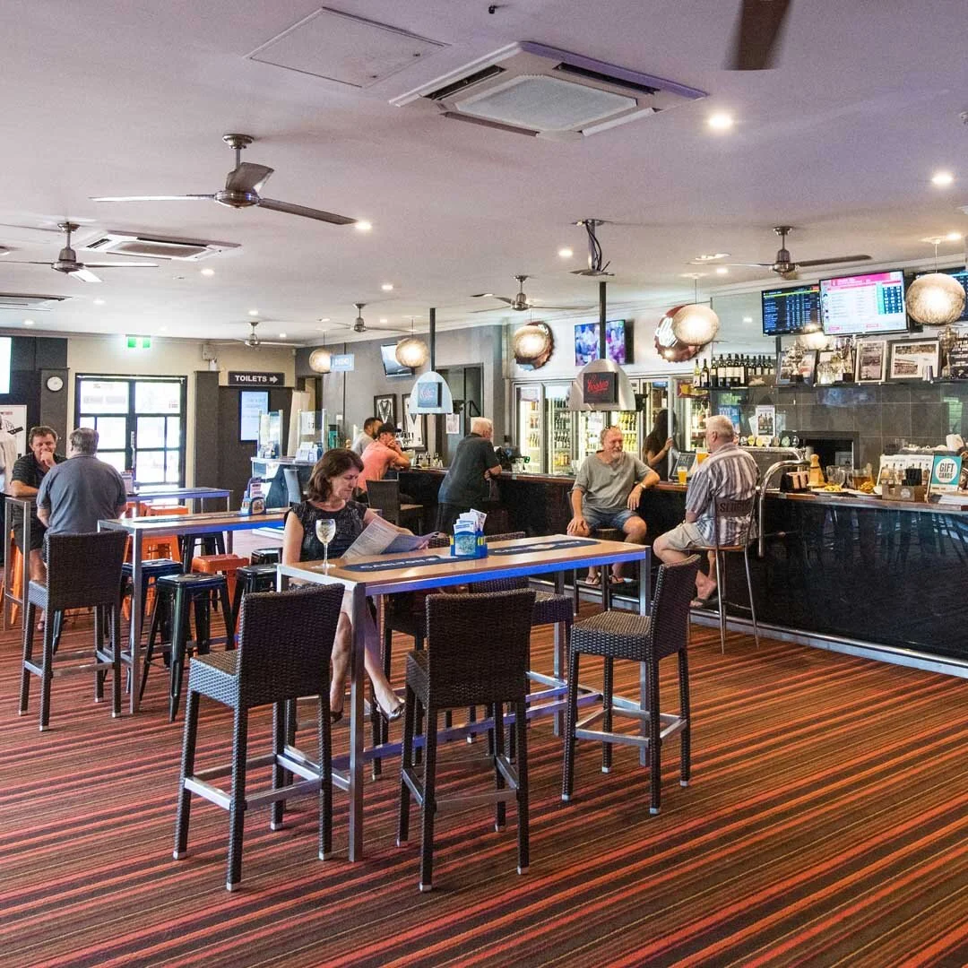 Eat-Supp Content-Sports Bar-Square.jpg