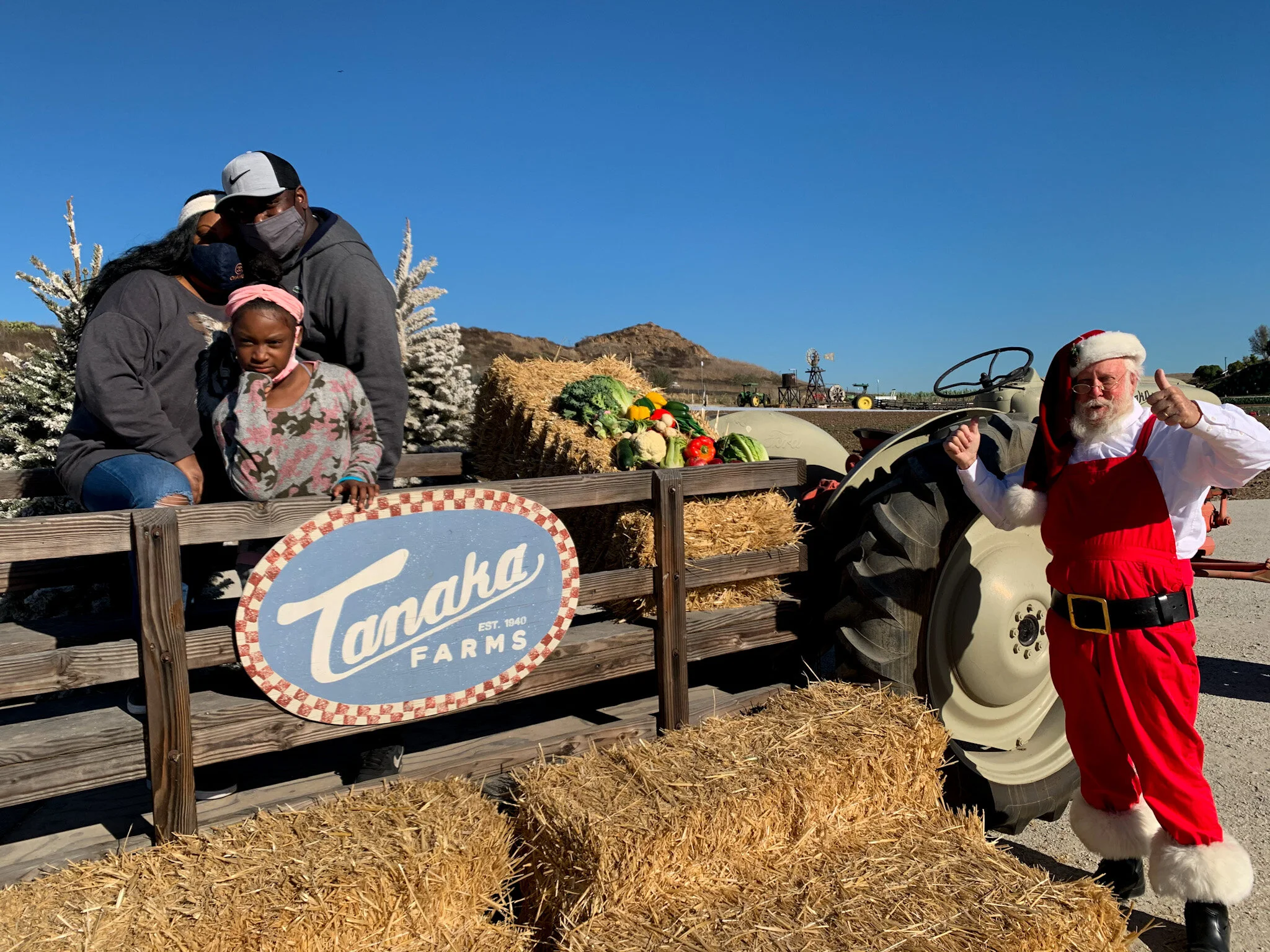 U-Pick Santa Wagon Ride