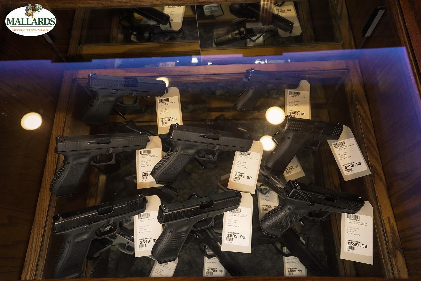We have Glocks in-stock and ready for the range here at Mallards. Come check them out and let us know what you think of the store!⠀
⠀
⠀
⠀
⠀
⠀
⠀
#glock #sigsauer #smithandwesson #beretta #ruger #walther #springfield #remington #fnherstal #browing #fir