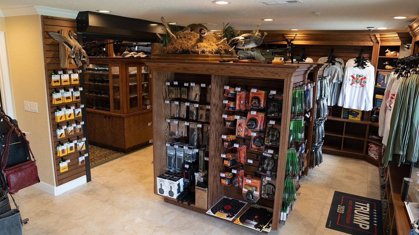 There are plenty of things for you to check out here at Mallards. Come check us out this weekend and let us know what you think! ⠀
⠀
⠀
⠀
⠀
⠀
⠀
#glock #sigsauer #smithandwesson #beretta #ruger #walther #springfield #remington #fnherstal #browing #fire