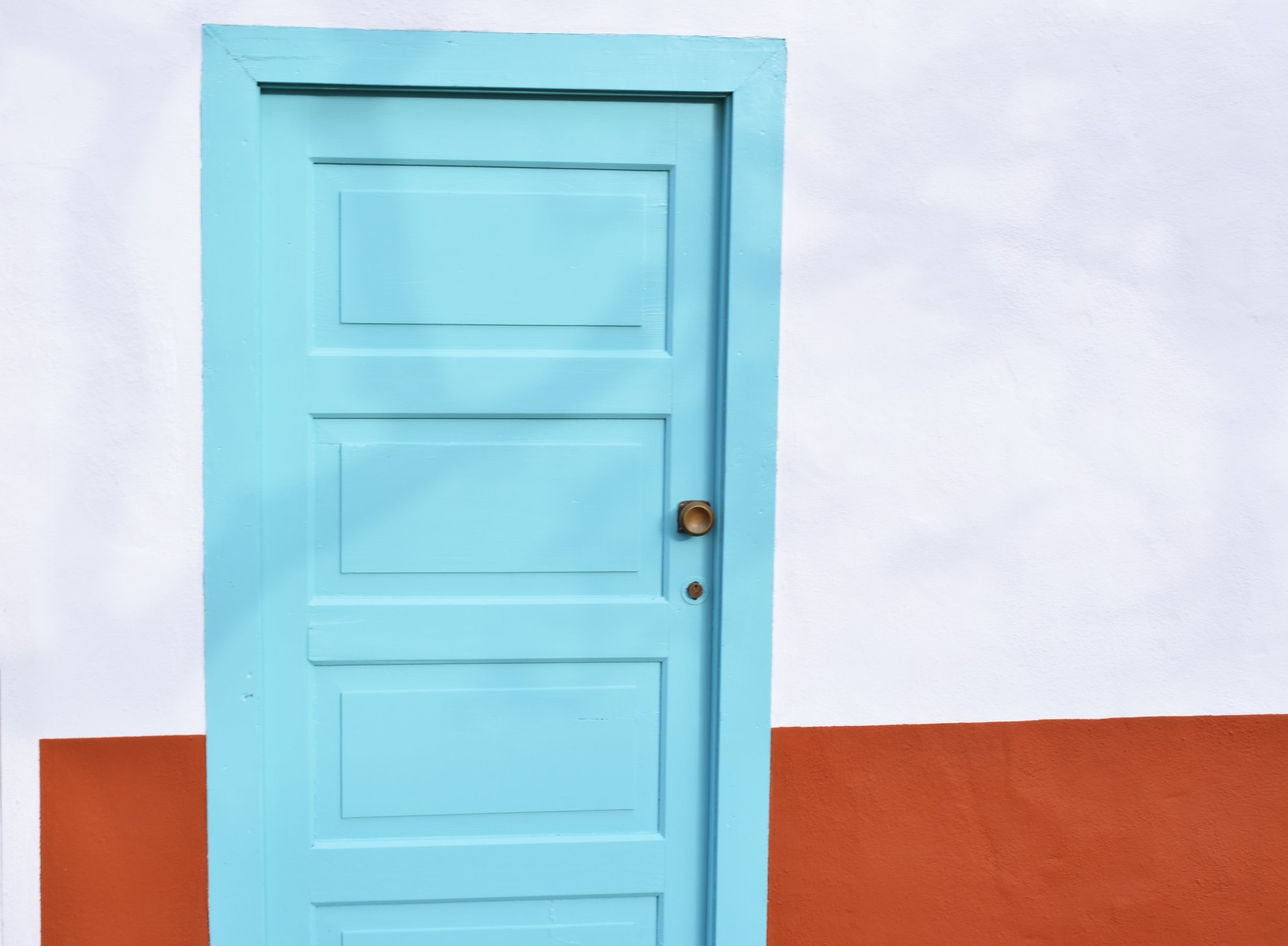 Cuando se cierra una puerta, se abre la del internet