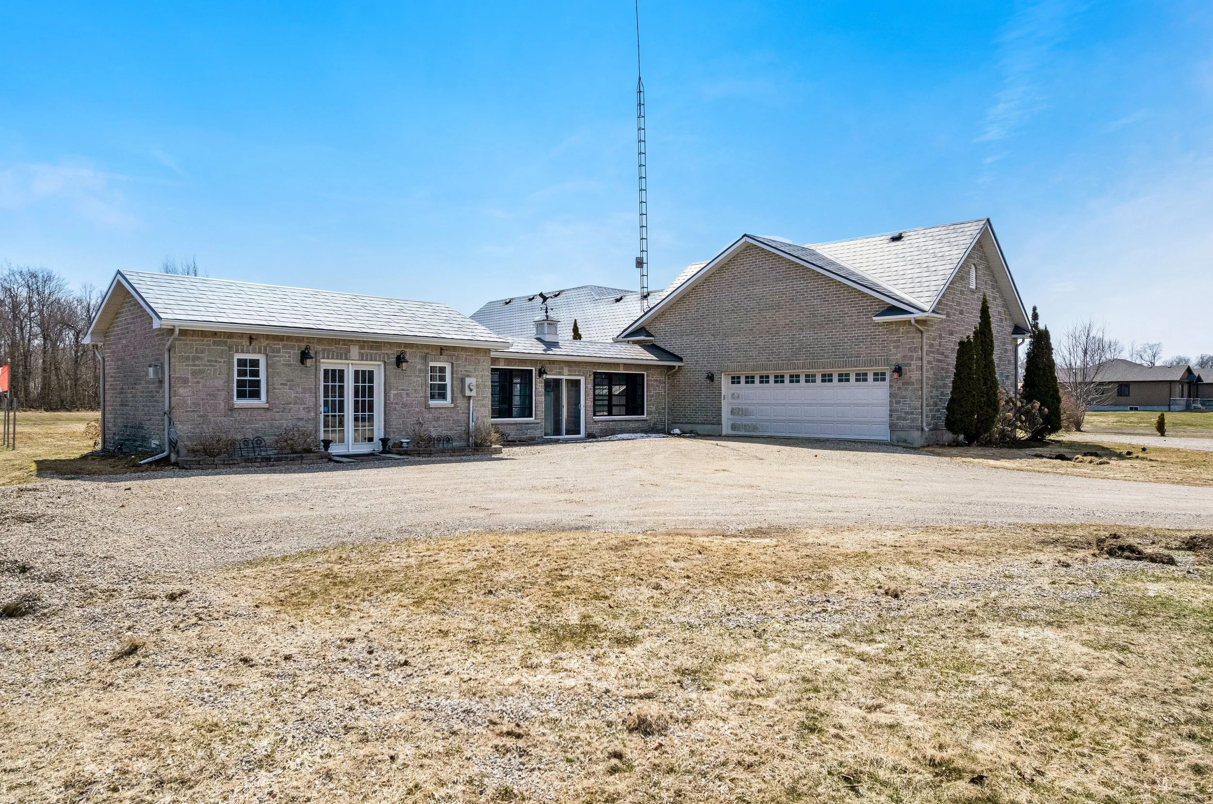 DJI_0233 scrap items and plant pots removed.JPG