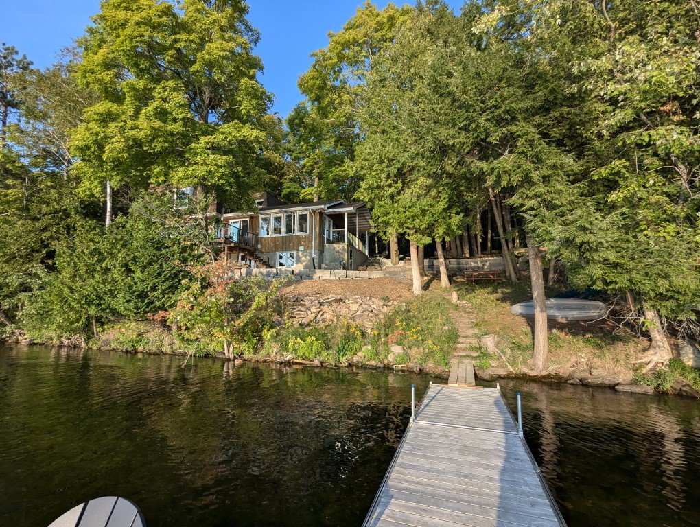 Dock View (Custom).jpg