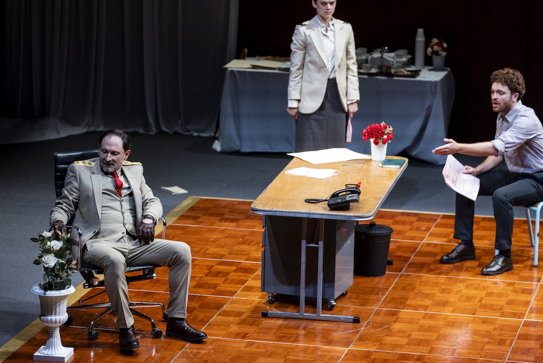 BELVOIR_AMirror_Production_Preview02_003726_Yalin Ozucelik, Rose Riley & Faisal Hamza.jpg