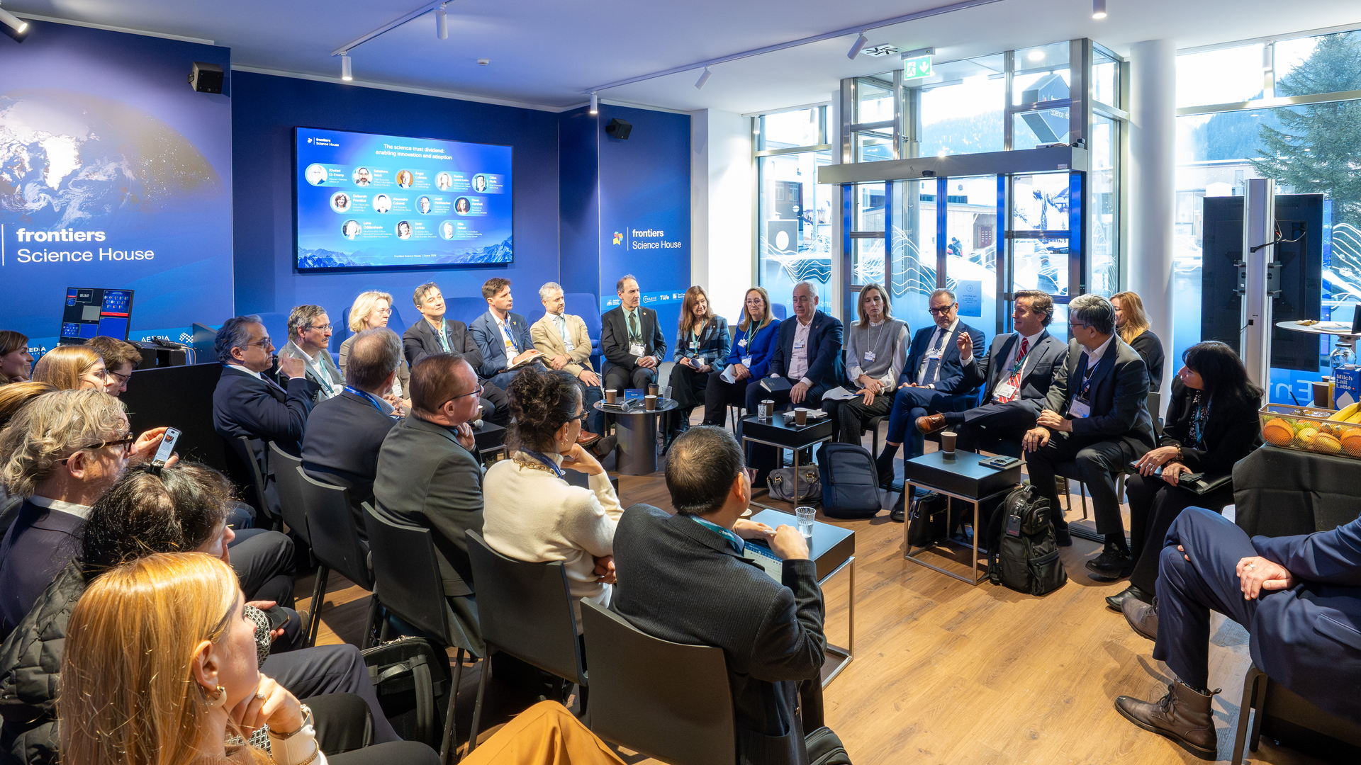 Horizontal-2026_ScienceFrontiers_Davos_21_GB-93.png