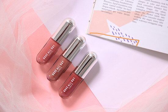 Rosé’s bestselling Gloss Pills