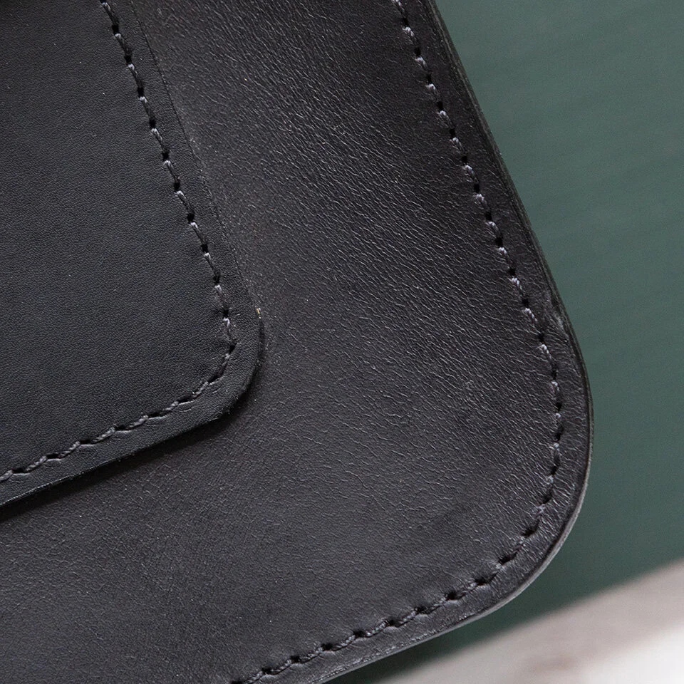 Williams Handmade 142_72dpi.jpg