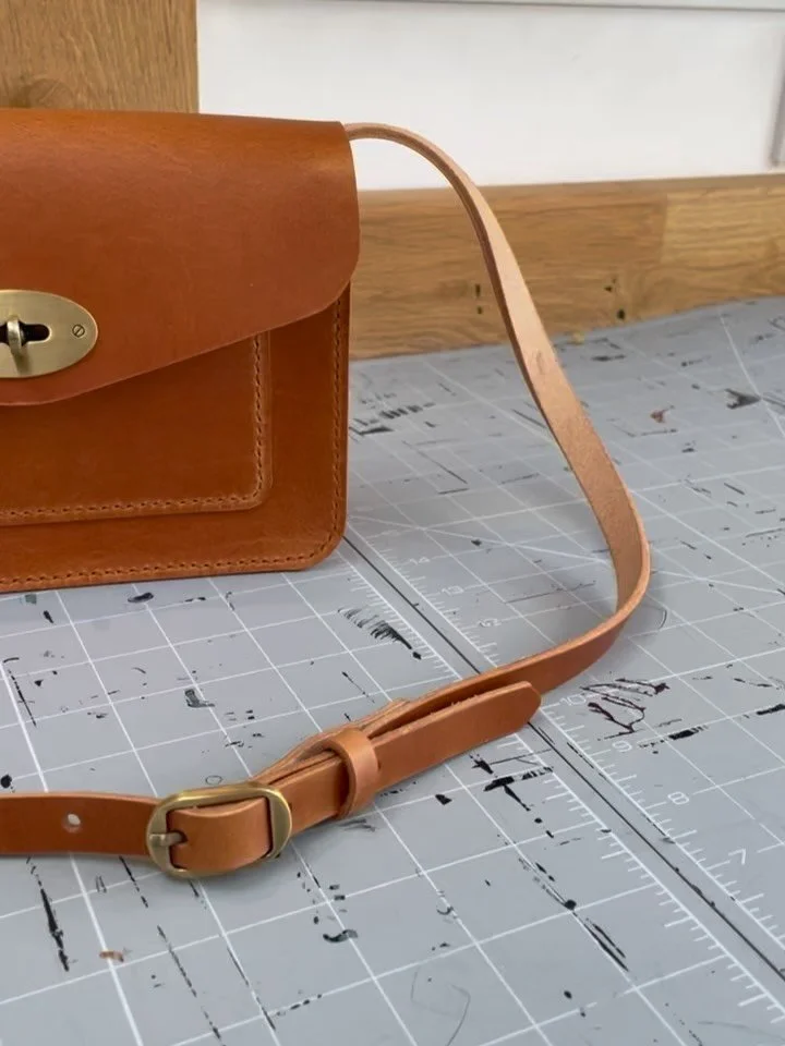 Spend this Saturday switching off, getting creative, and making something you will treasure forever! We&rsquo;ve just had a couple of last-minute spaces open up for our One-Day Leather Bag Workshop this Saturday, August 22nd, at our beautiful Herefor
