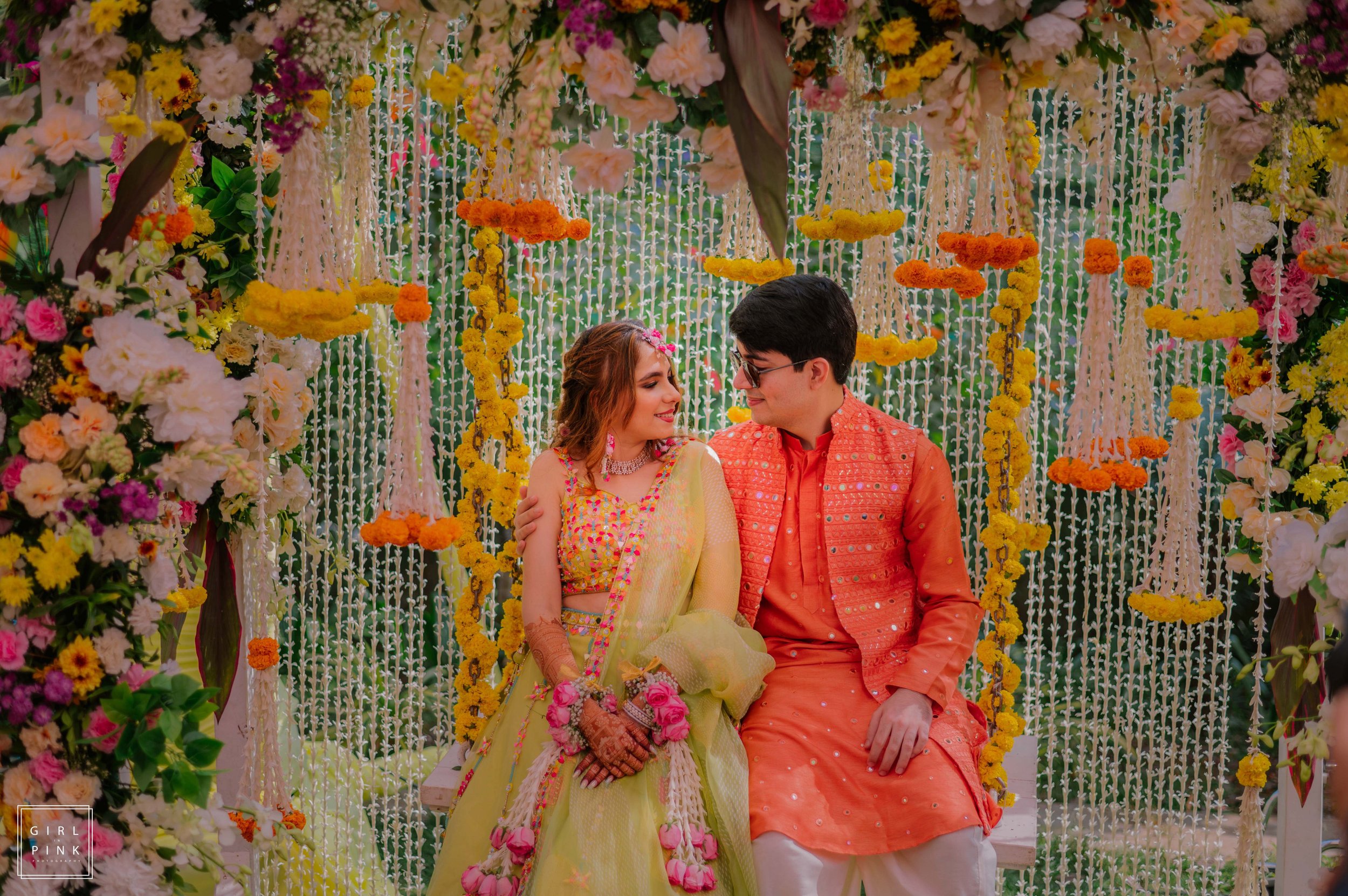 HEERAL &amp; MOHIT : MEHENDI 