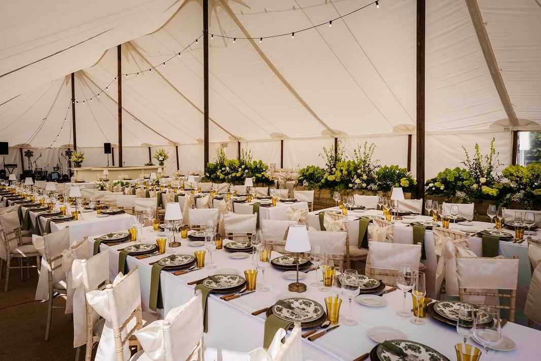How long do you need to plan a wedding? 6 months, sure! Incredible H+J planned their sensational multi-location wedding for 150 cool, calm and trusting in the process. A personal menu of canap&eacute;s served alongside a private aviation aerobatics p