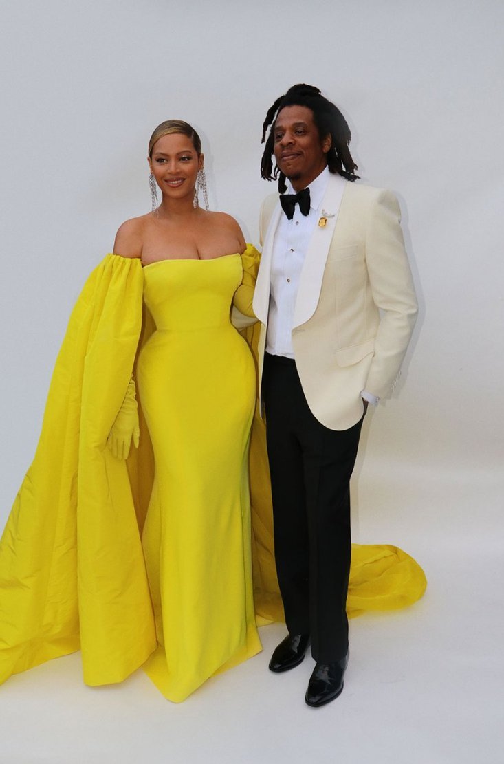  Beyonce with Jay Z wearing Bird on a Rock 