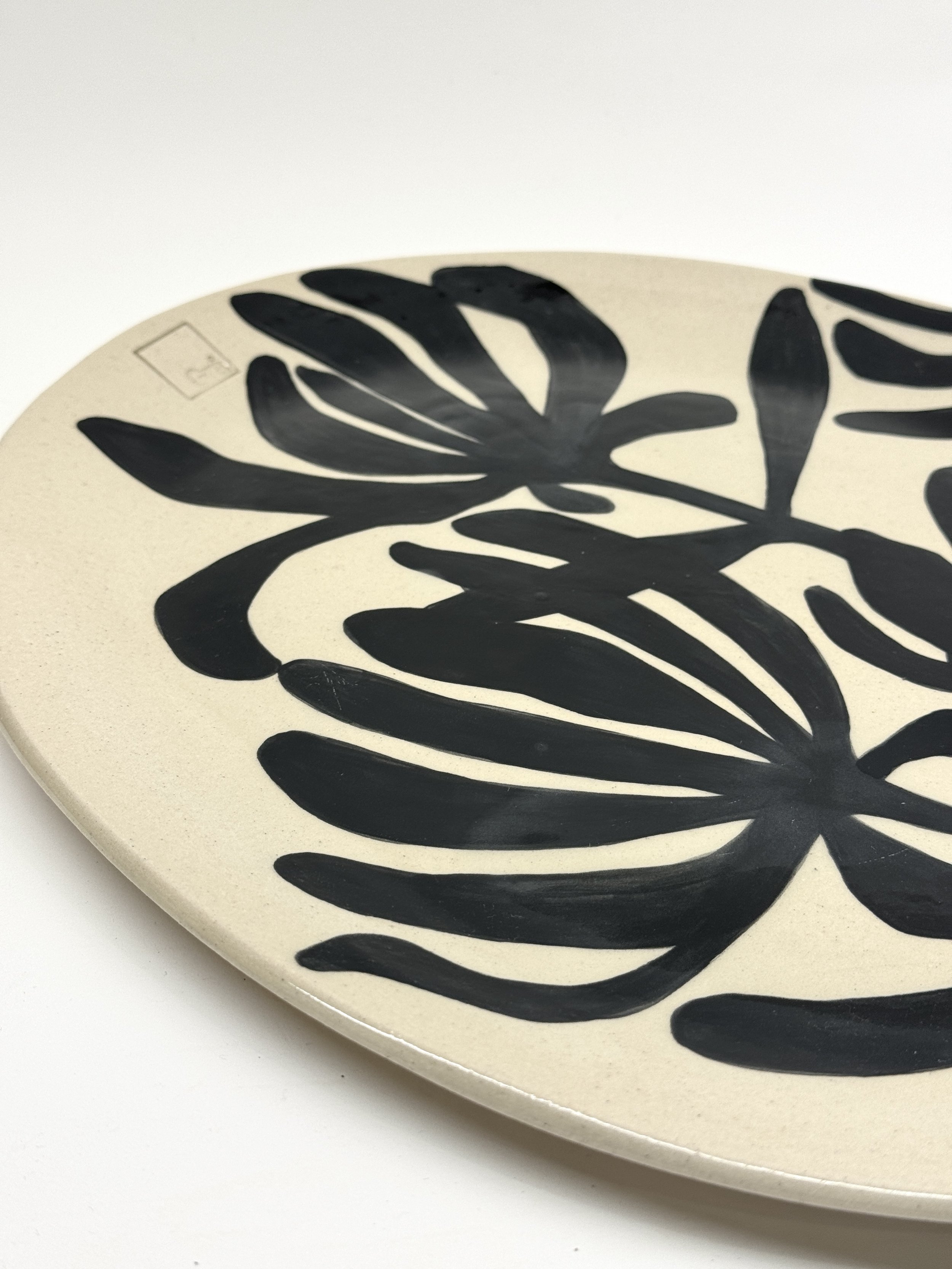 XL Chrysanthemum Oval Platter