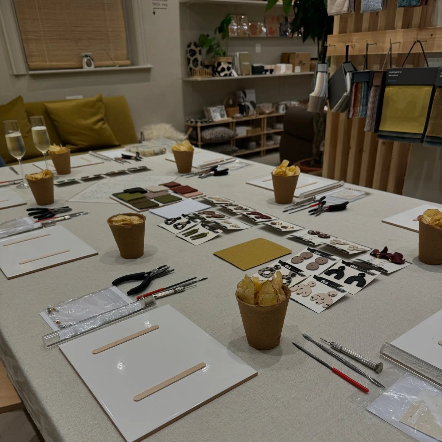 A gorgeous evening hosting our first jewellery making workshop @curatedbyanna_  We&rsquo;ll be back again in a couple of weeks time if you&rsquo;d like to join us on the next workshop. See our full workshop line up below. The link is in our bio to bo