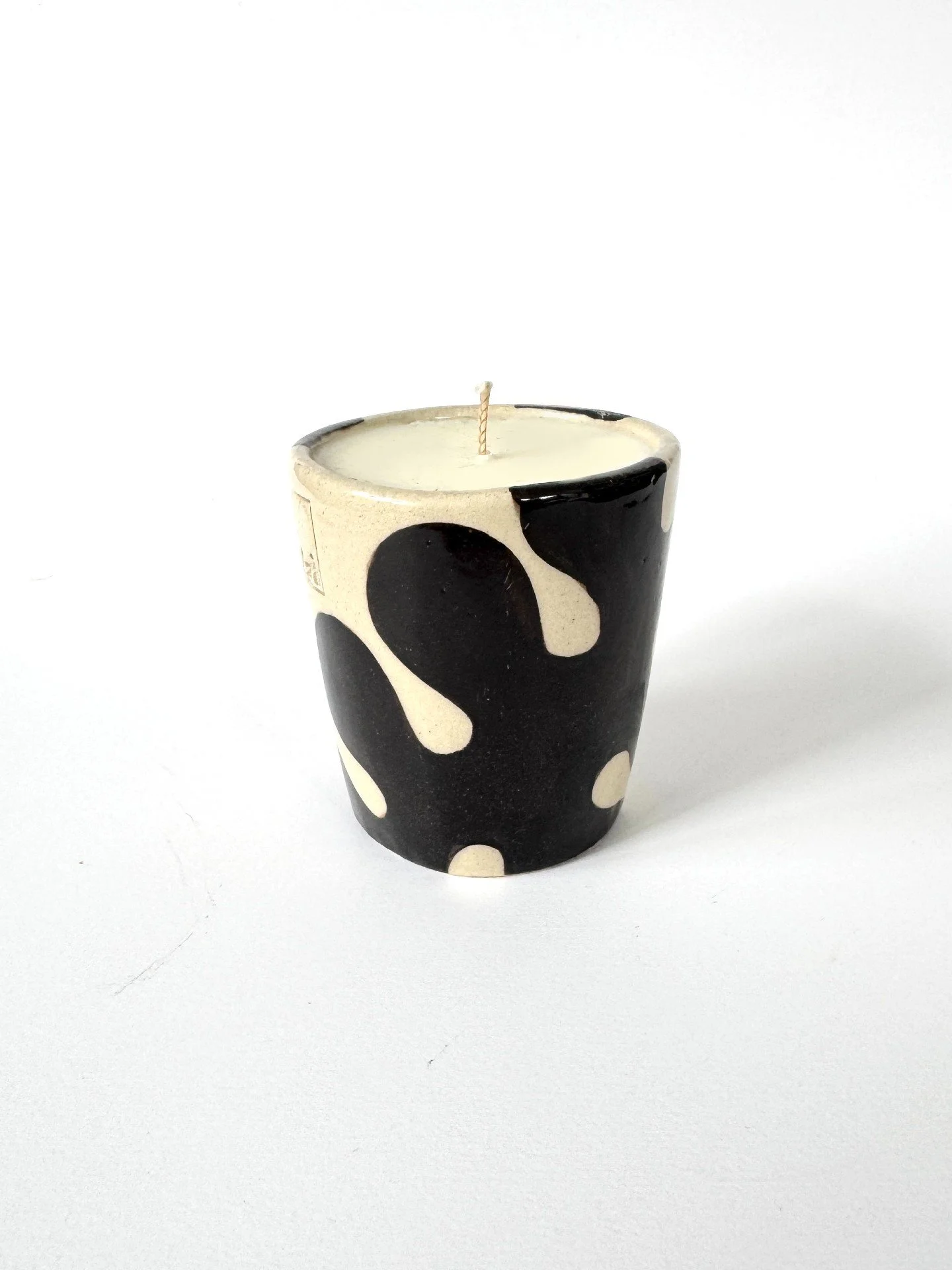 Darjeeling Tea & Rose Seaweed Candle 180ml