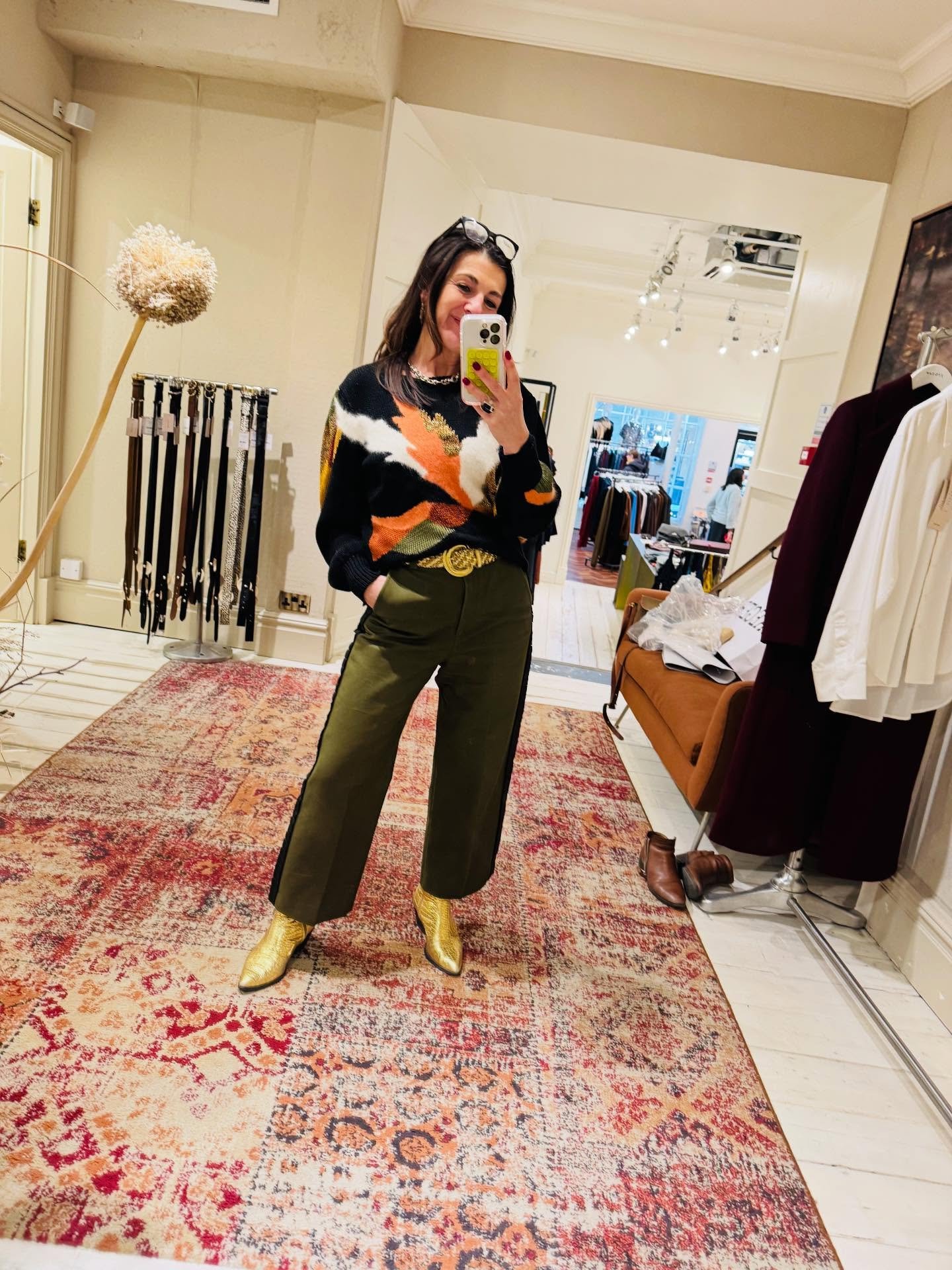 What a way to spend a Monday! 

Just loved giving Angela the best shopping day! We met years ago! She&rsquo;s attended so many of my events over the years and a few years had colour analysis. But finally she dived in for a Personal Shopping Experienc