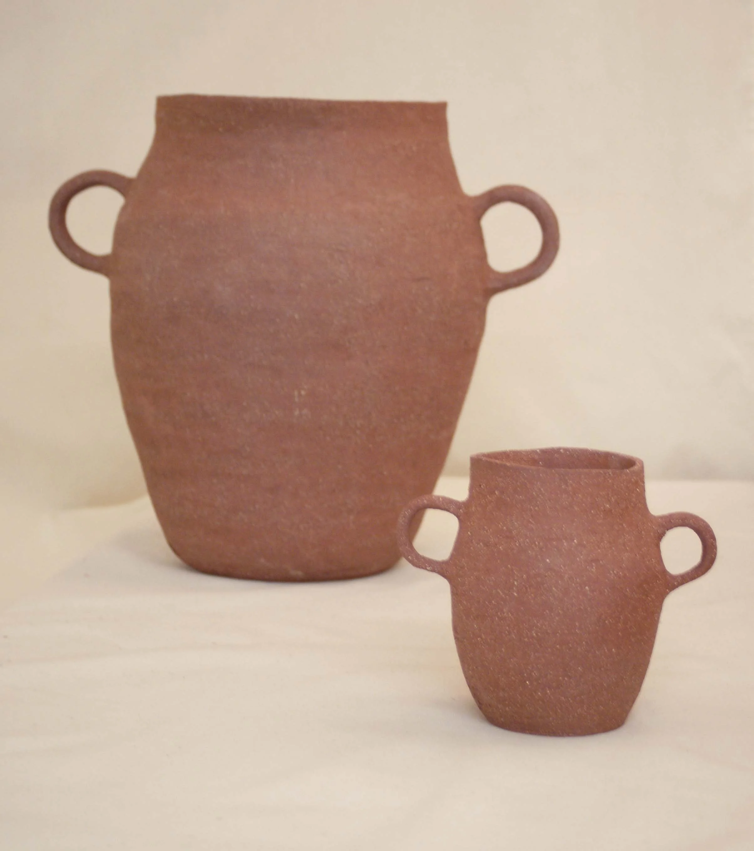 LR_MAEBY_VASE_ARTIFACT_RED_CERAMIC_HANDMADE_LONDON_TEXTURED_05.jpg