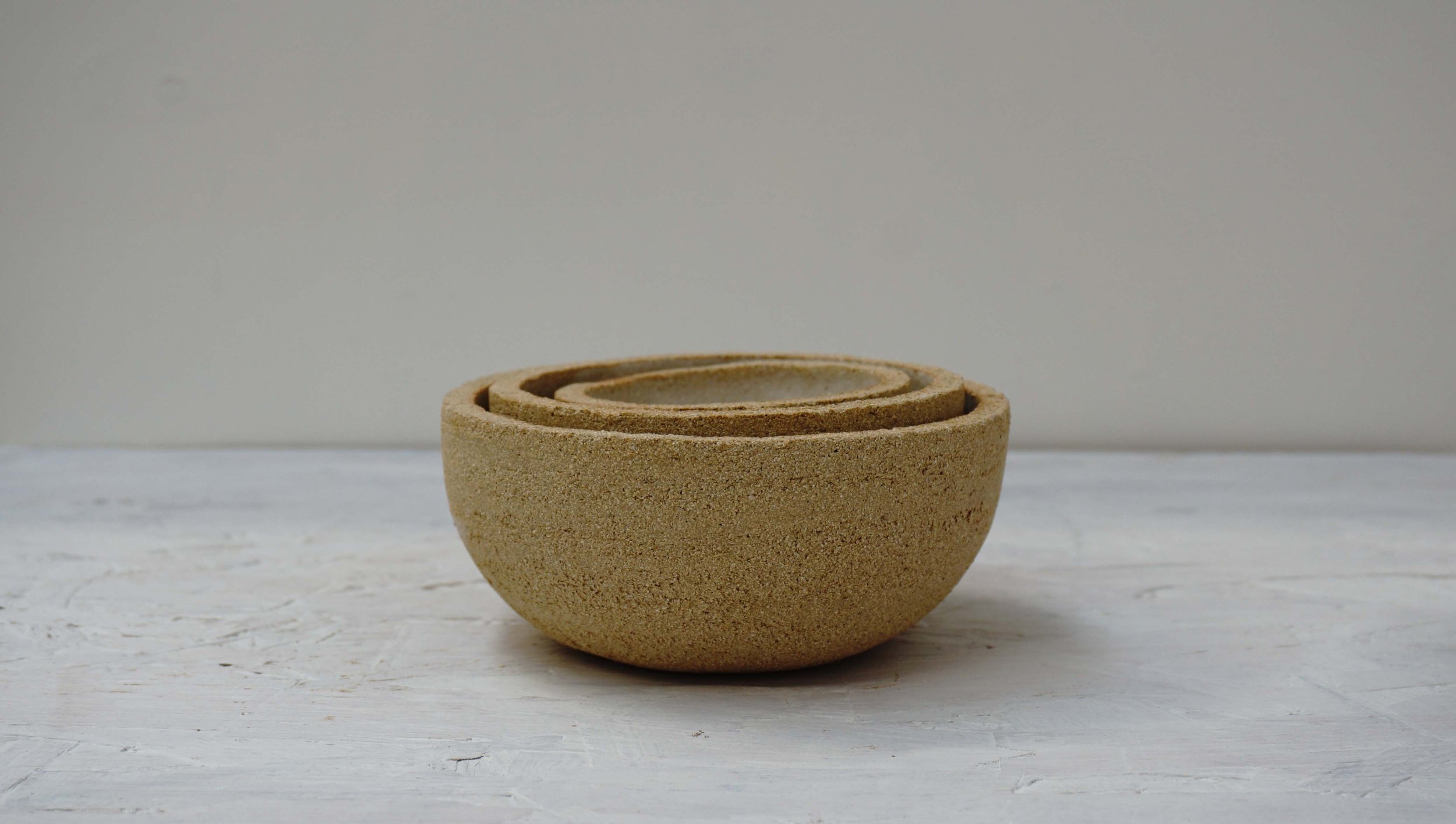 LR_RUS_NEST_PINCH_BOWLS_HANDMADE_CERAMIC_L08.jpg
