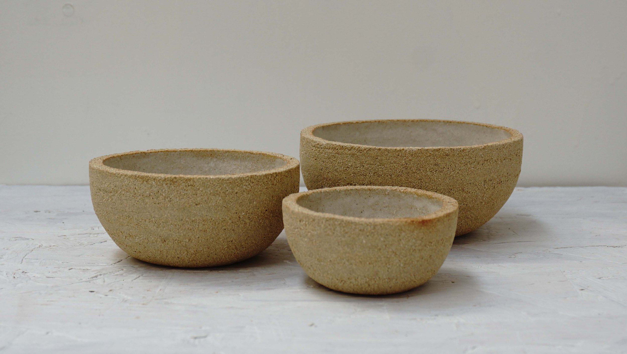 LR_RUS_NEST_PINCH_BOWLS_HANDMADE_CERAMIC_L05.jpg