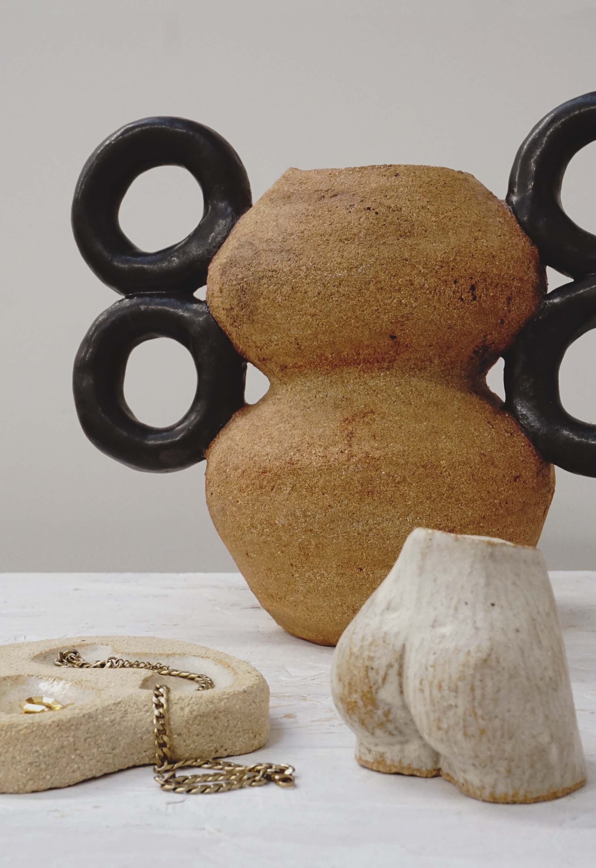LR_OTTO_VASE_HANDMADE_CERAMIC_01.jpg