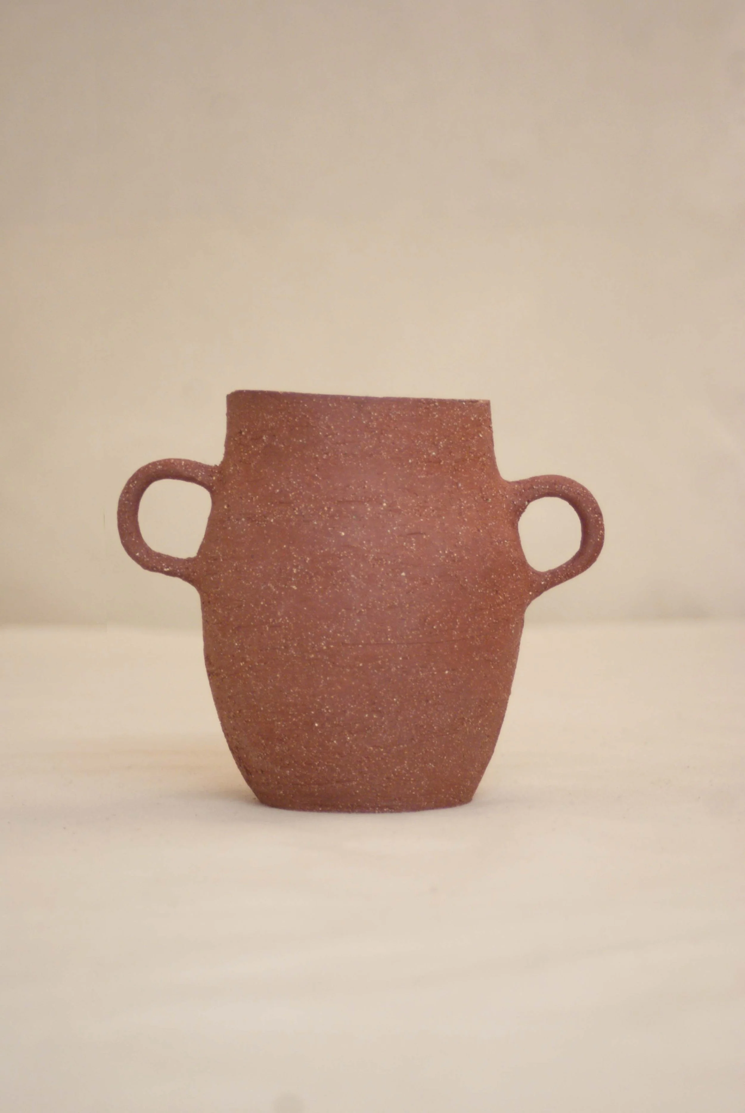 LR_MAEBY_VASE_ARTIFACT_RED_CERAMIC_HANDMADE_LONDON_TEXTURED_03.jpg