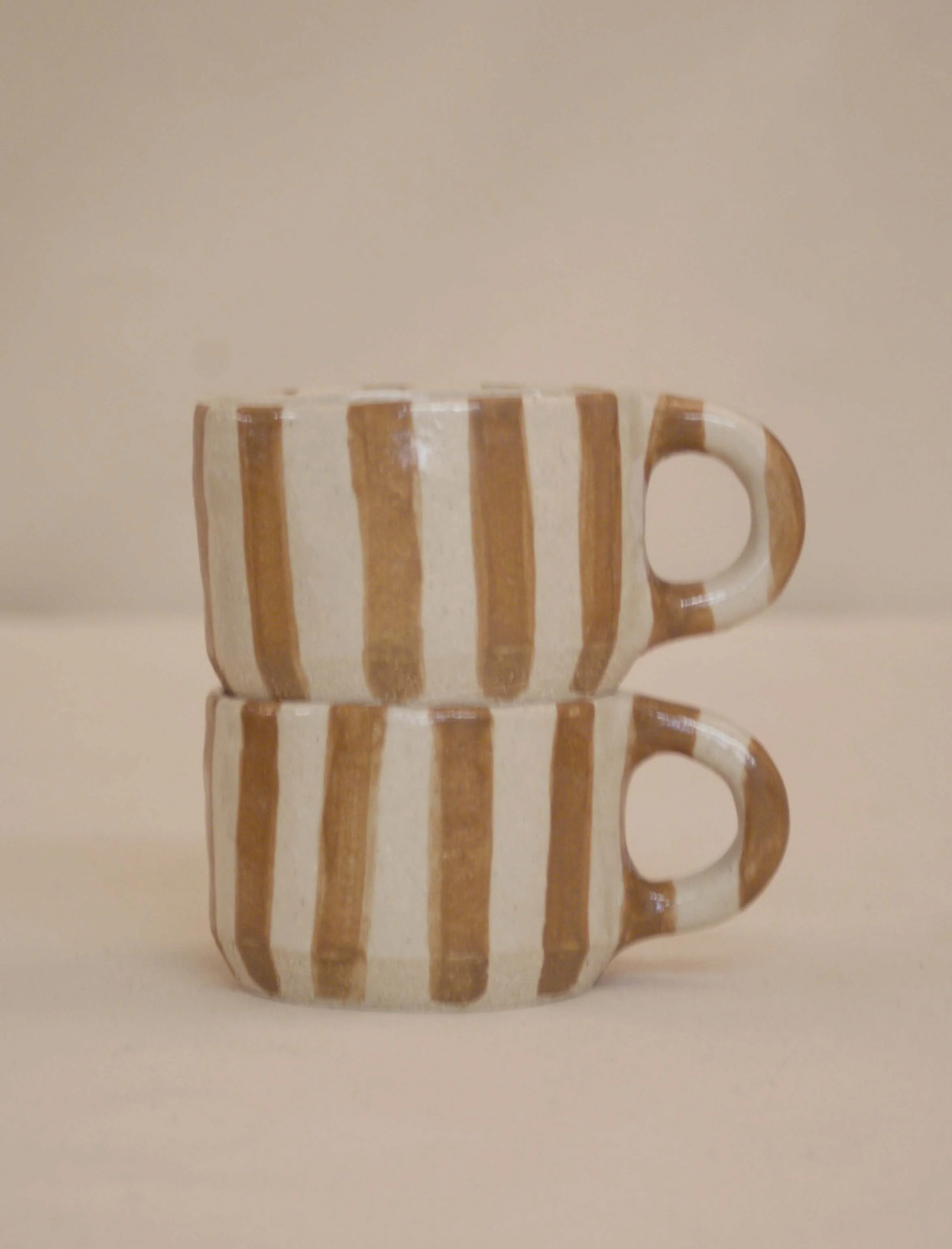 LR_PATSY_COFFE_MUG_CREAM_BROWN_CERAMIC_HANDMADE_LONDON_12.jpg