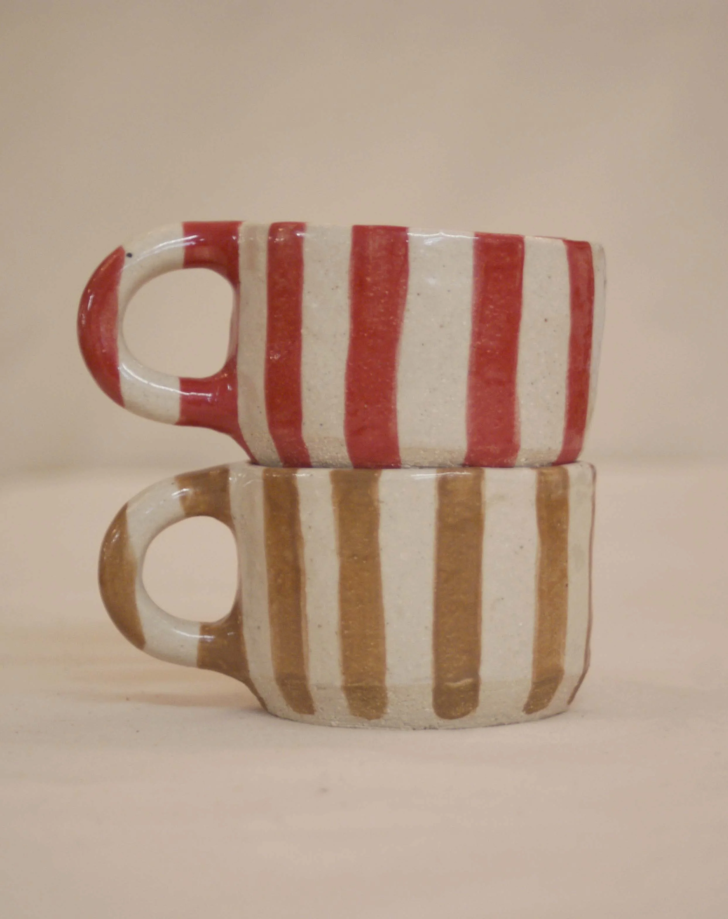 LR_PATSY_COFFE_MUG_CREAM_BROWN_CERAMIC_HANDMADE_LONDON_05.jpg