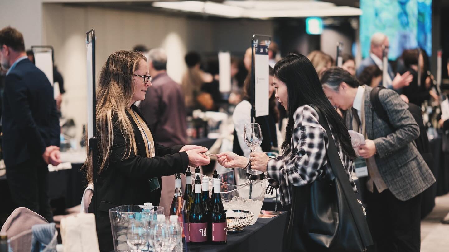 This time last week I took part in something truly amazing for Tillie J Wines 💫

I had the privilege of pouring my #wines in an #Australian #Wine Grand #Tasting hosted by @austradeofficial in #Seoul, South Korea 🇰🇷

Not only was this an amazing op