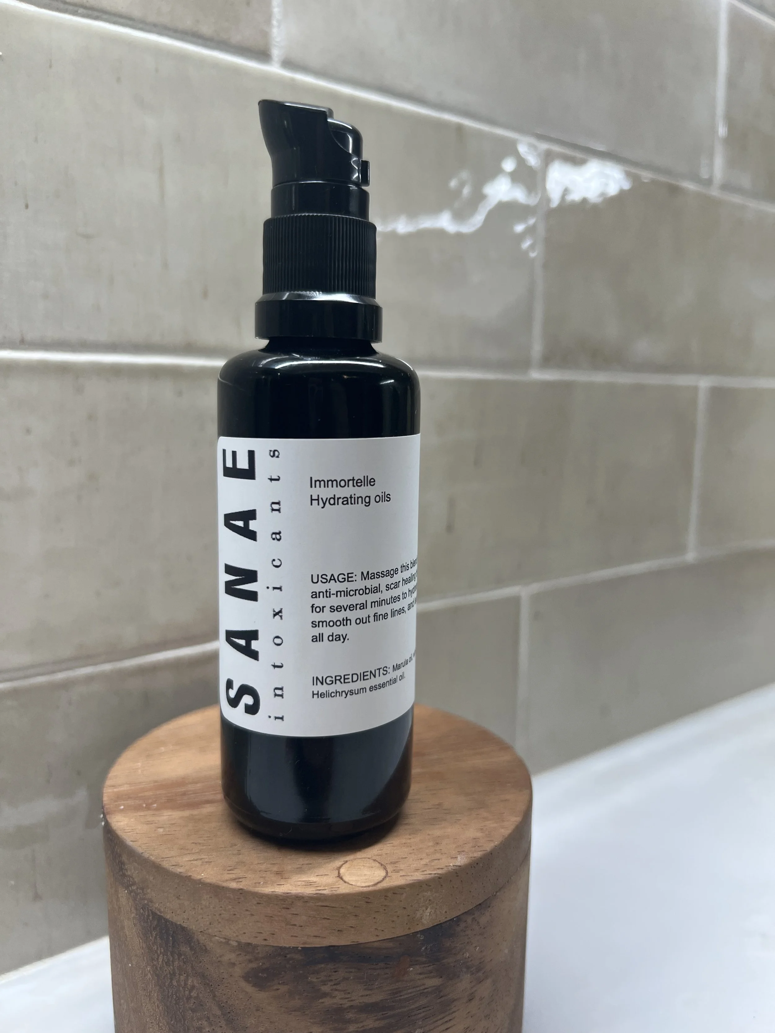 Immortelle_faceoil.jpg