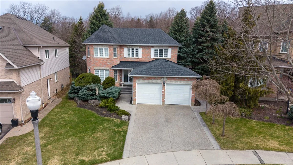 54 WOODCREST COURT, KITCHENER - $1,299,900