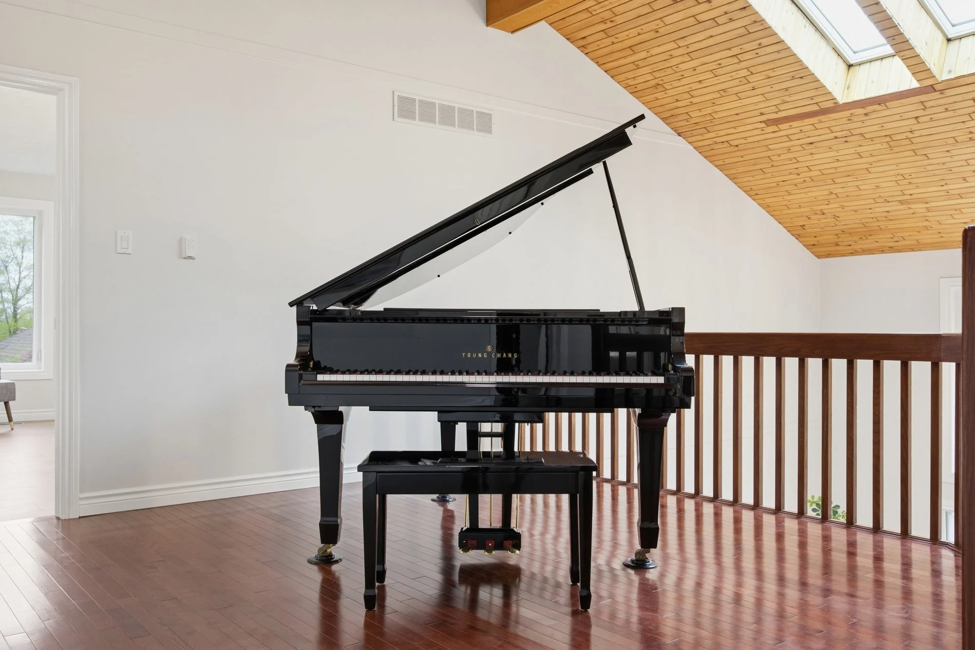46_20 huntingdale pl- 037.jpg