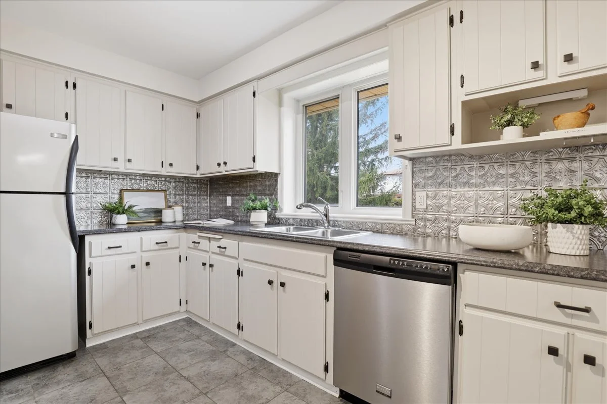 12-105 White Pine Cres 5G5A1294.jpg